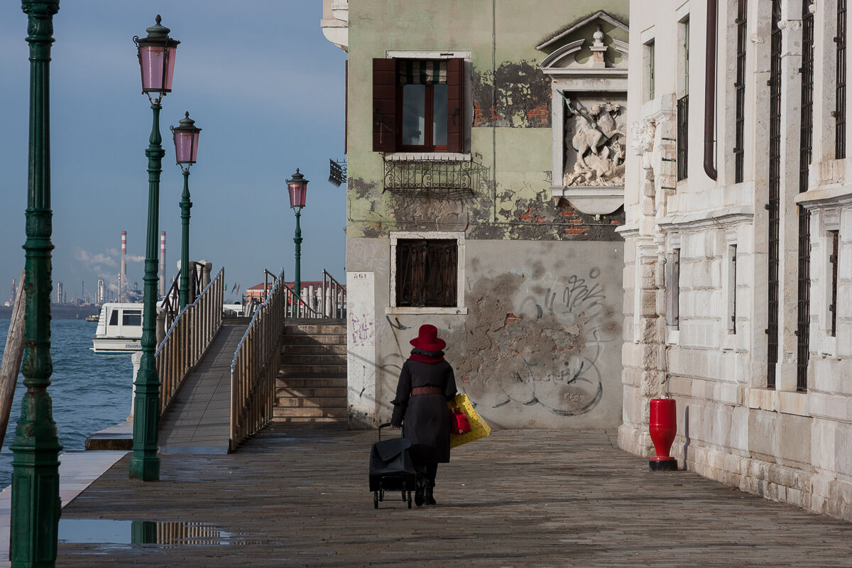 Un luminoso mattino sulle Zattere ...