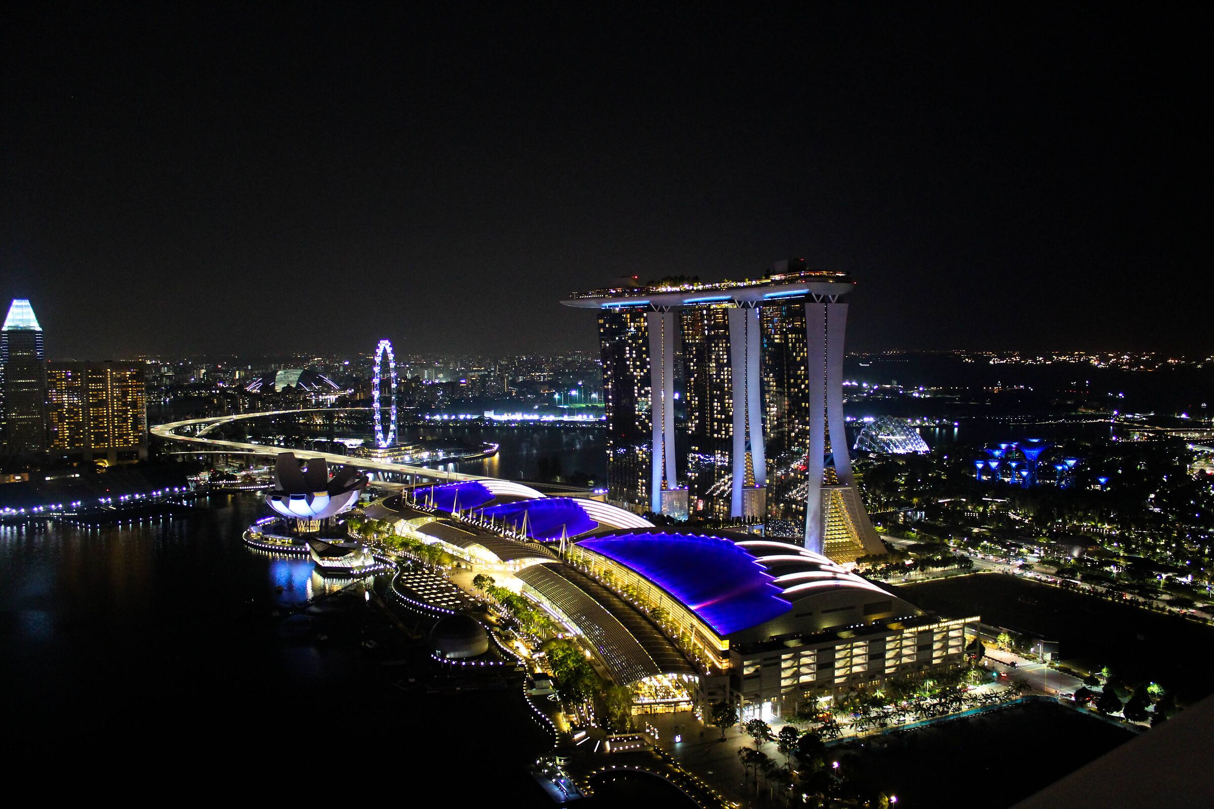 Summit nightclub at Marina Bay