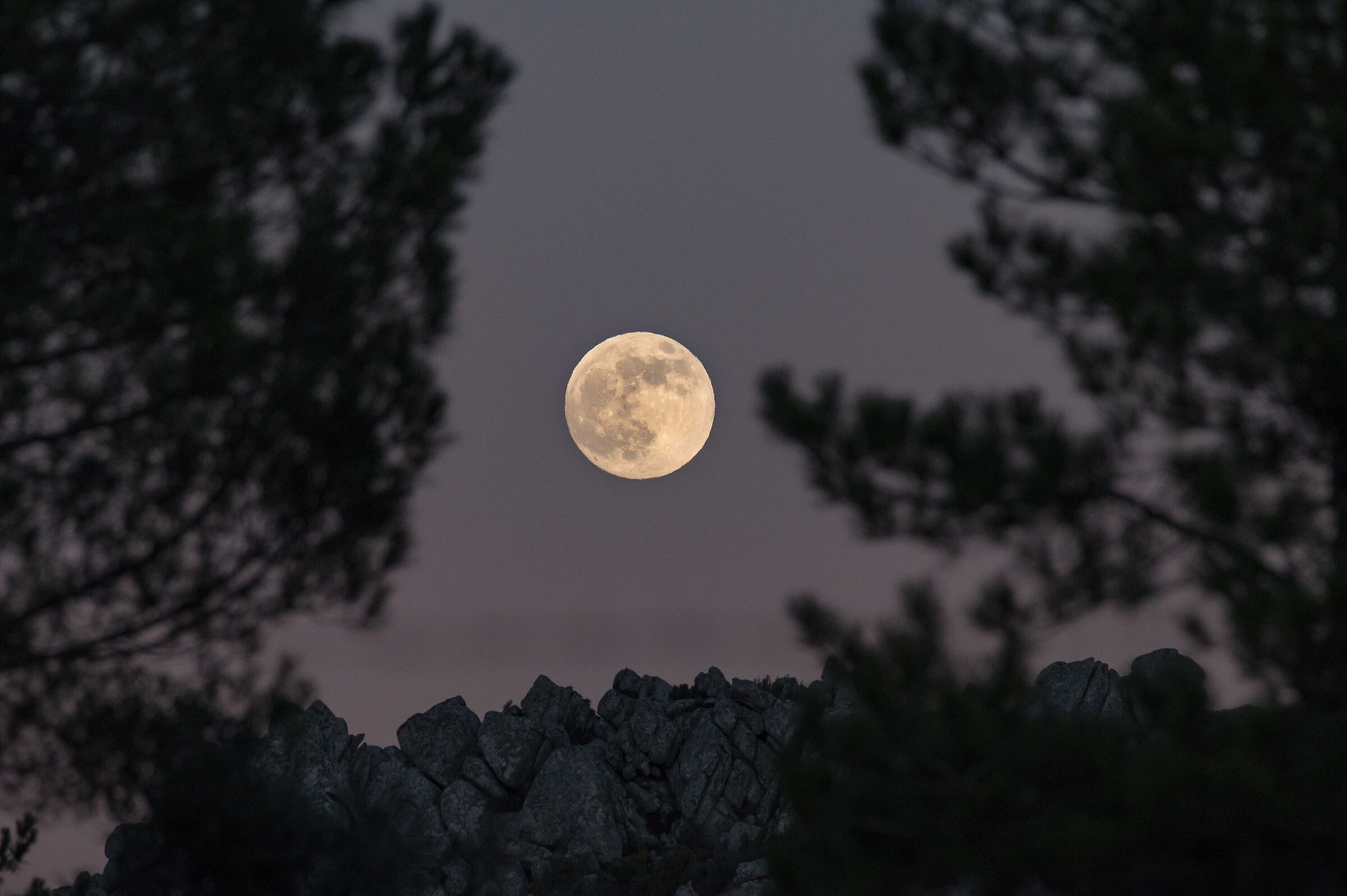 La Luna a Monte Lerno