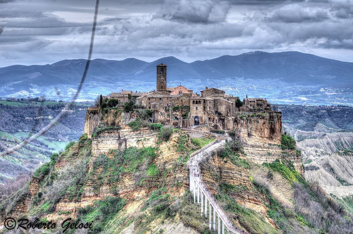 Civita di Bagnoregio in HDR