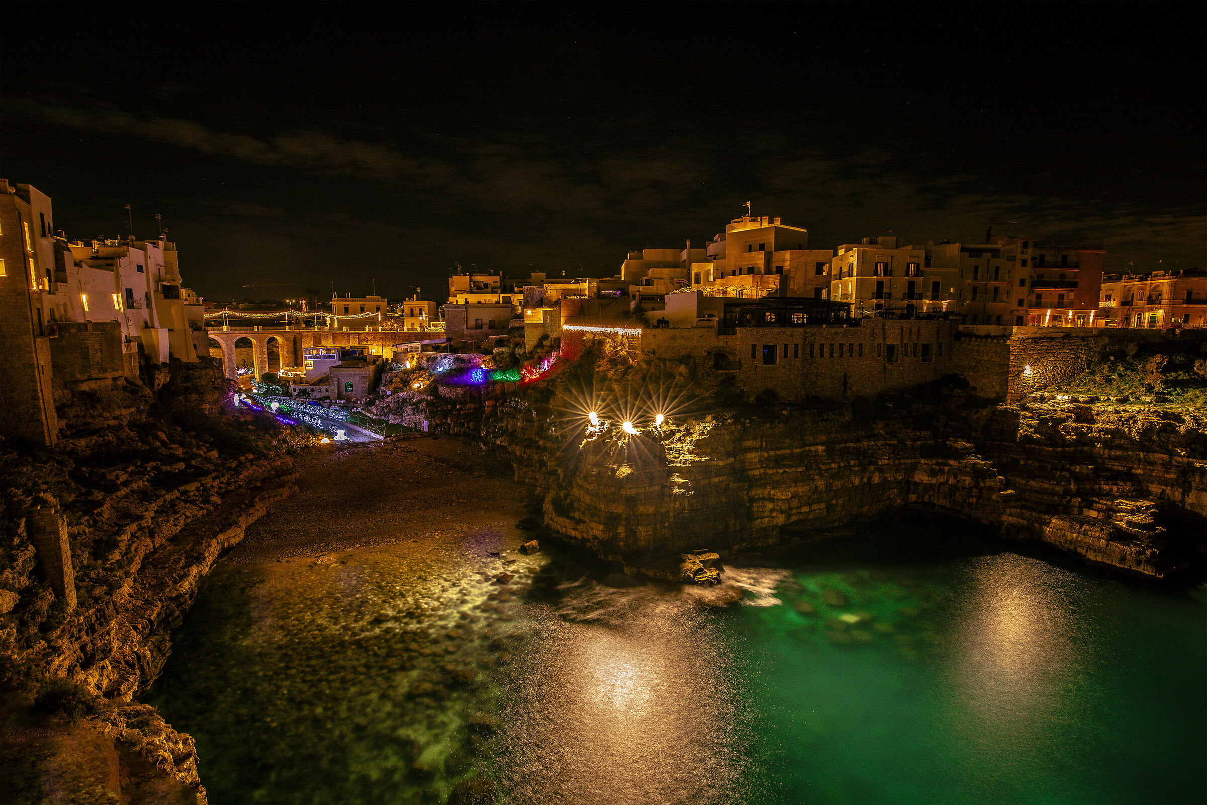 polignano a mare by night