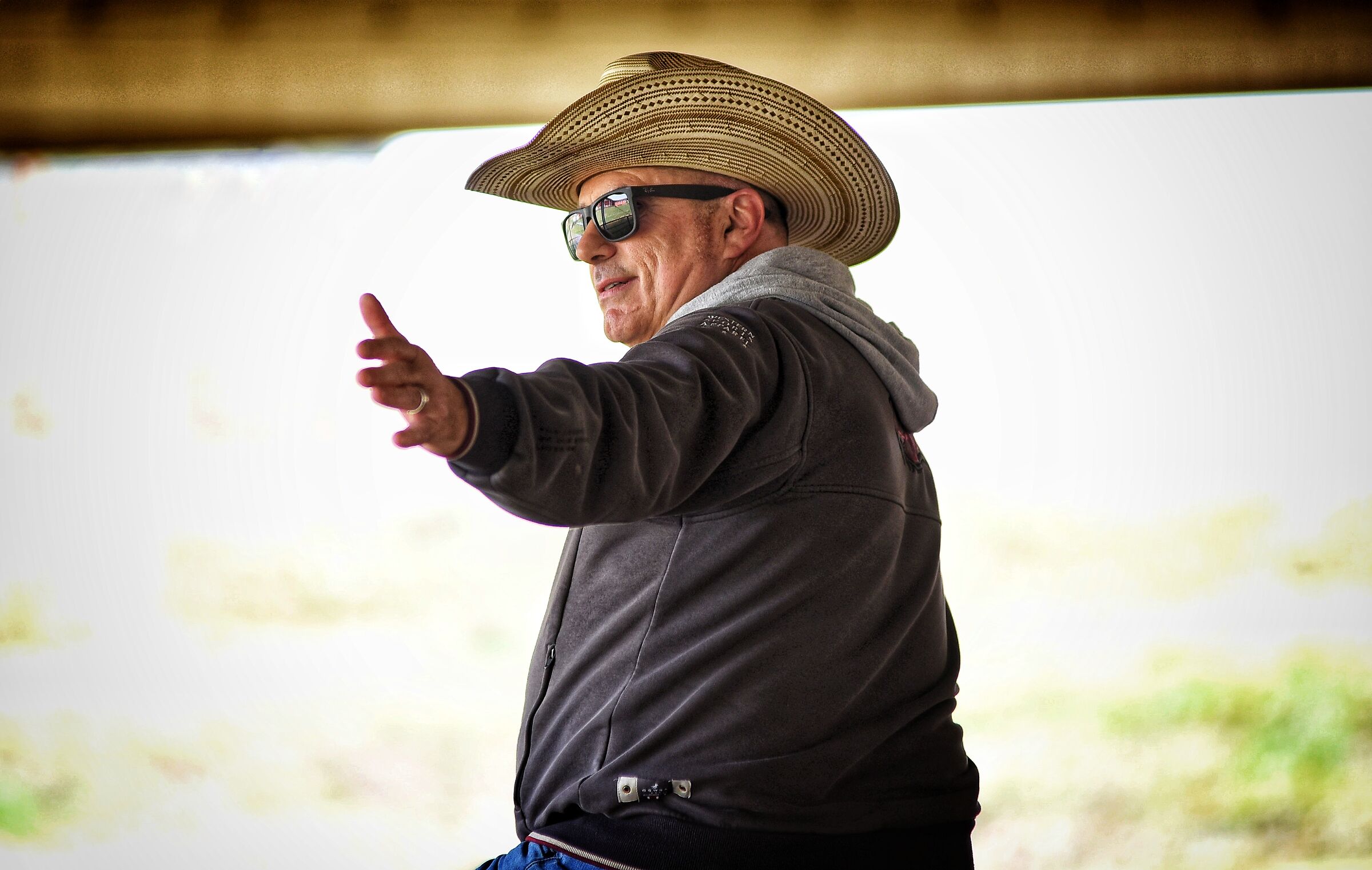 Ma va a quel paese....