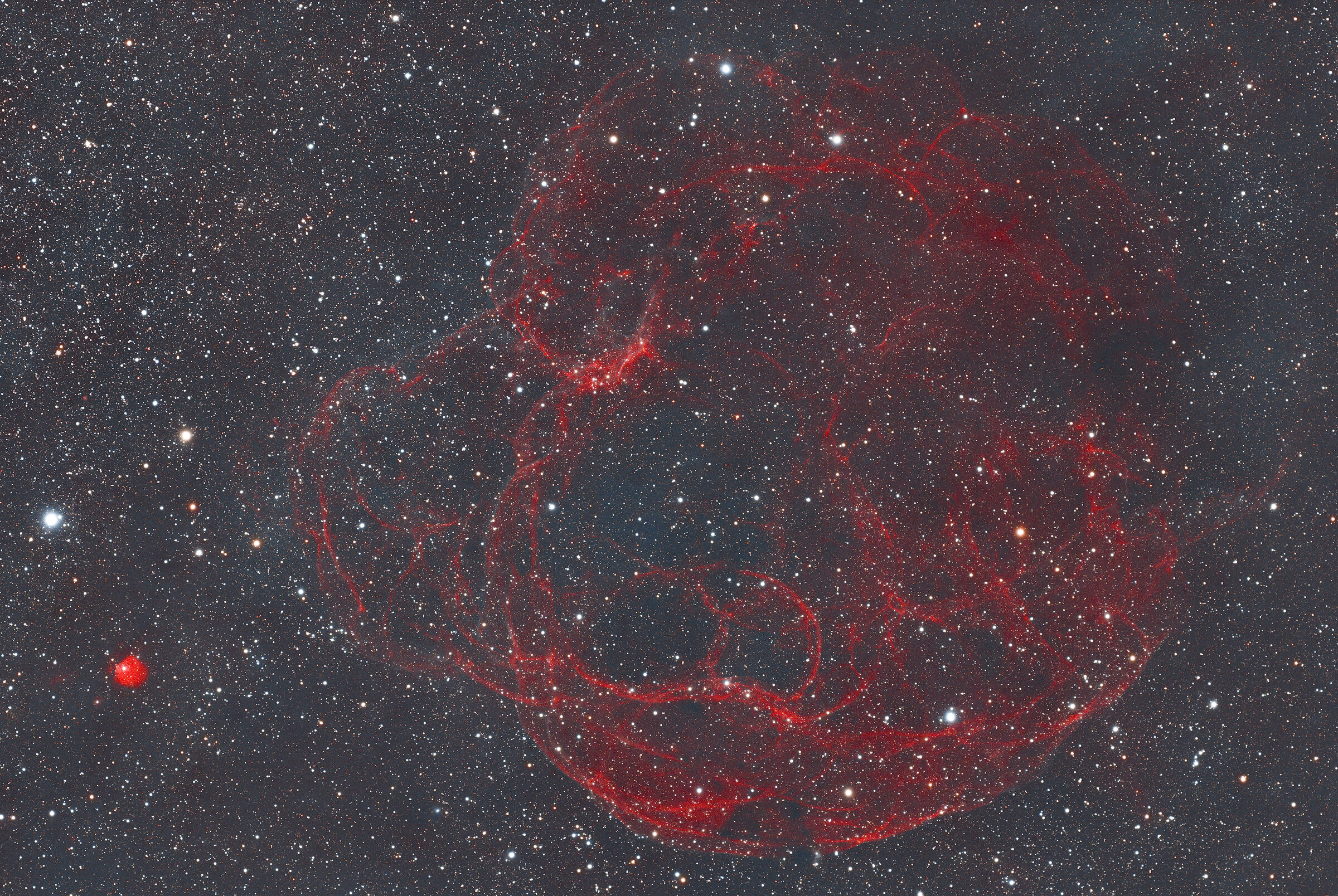 The Spaghetti Nebula (Simeis 147)