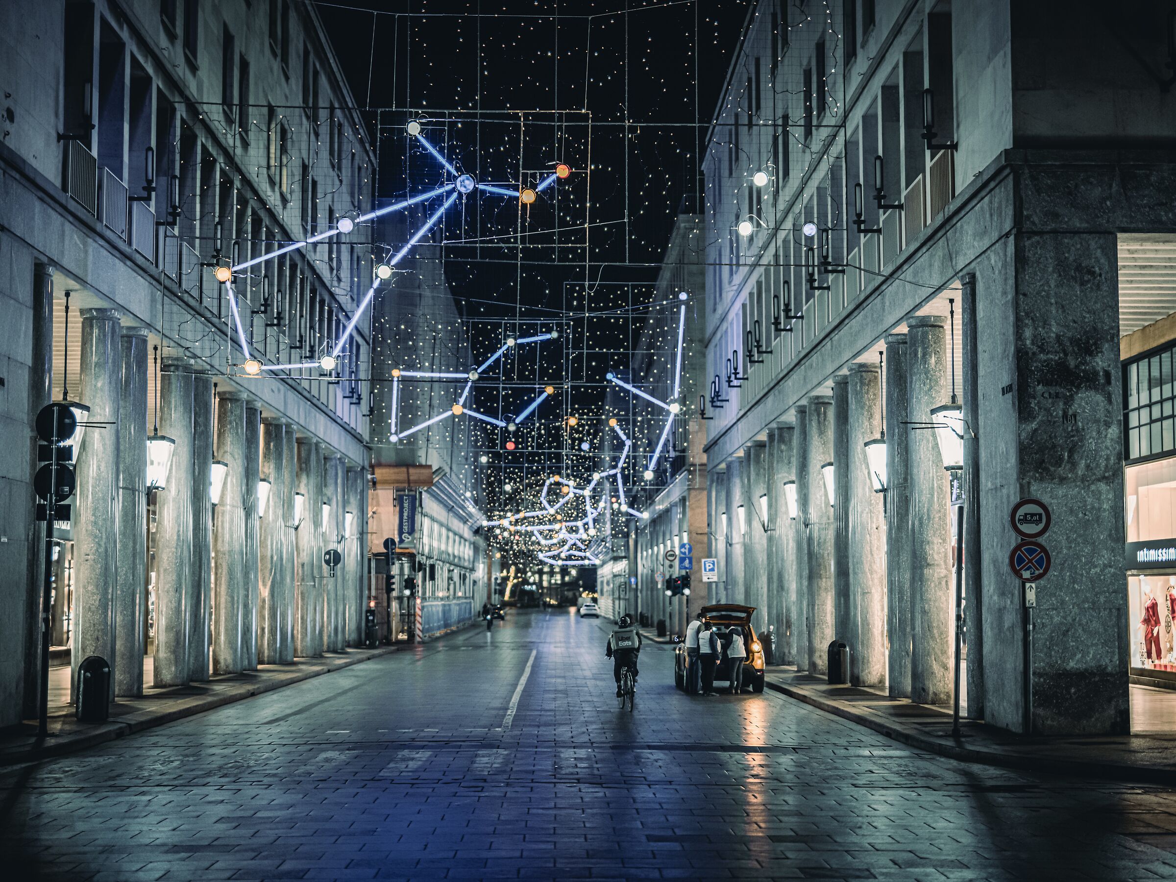 Via Roma street night