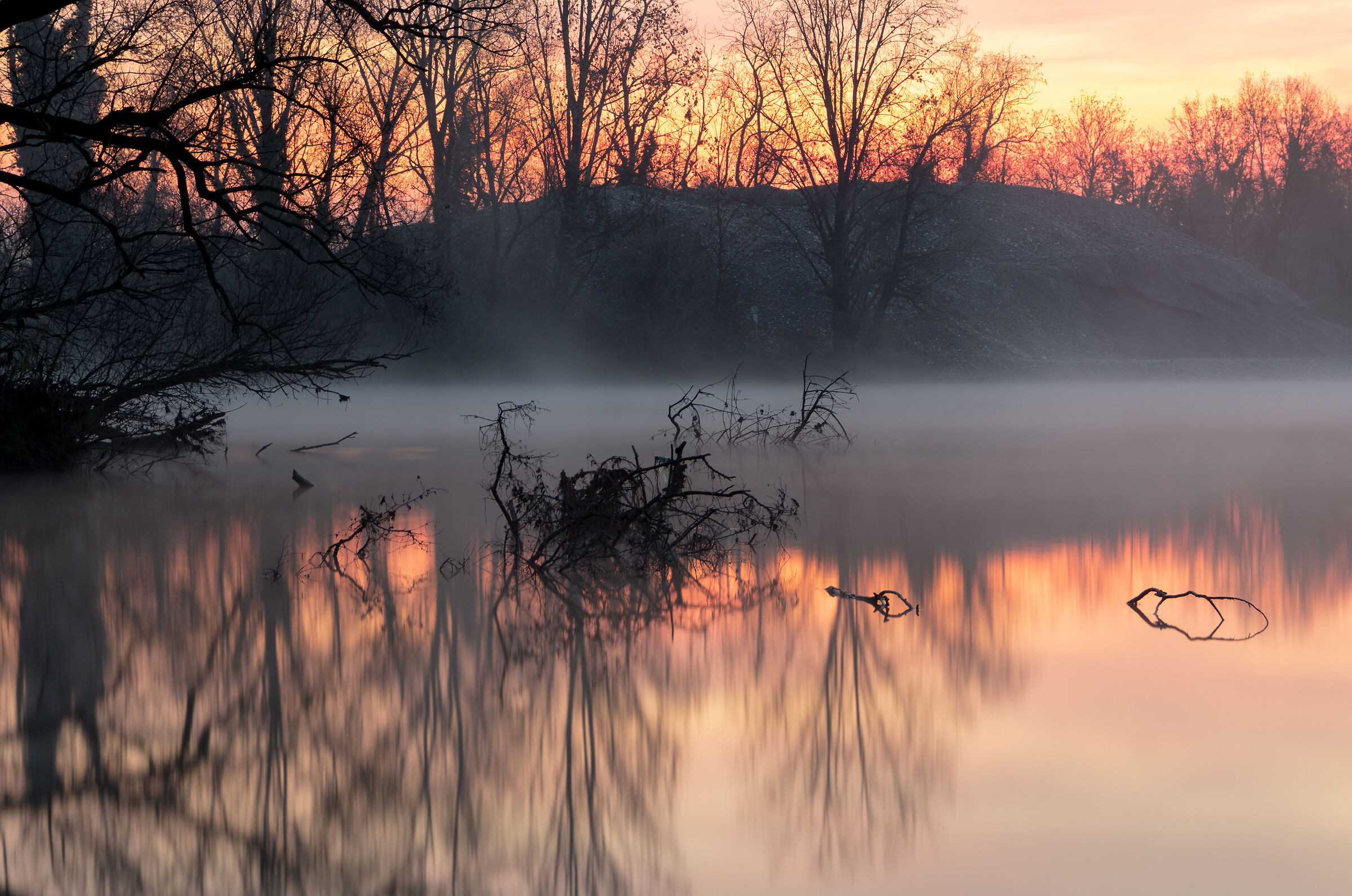 Alba Sull'Adda presso presa Canale Vacchelli