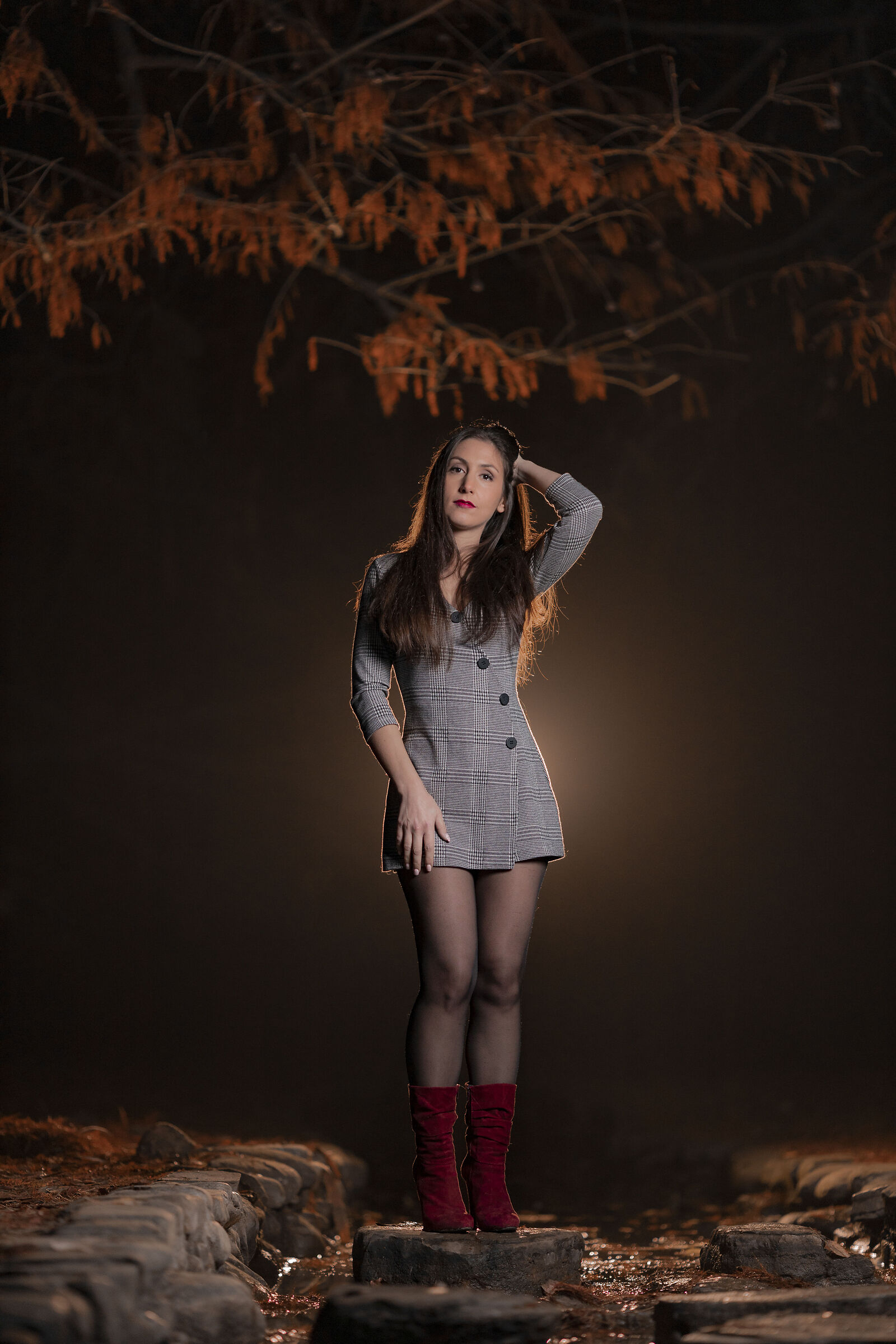 nicole, foliage - off camera flash