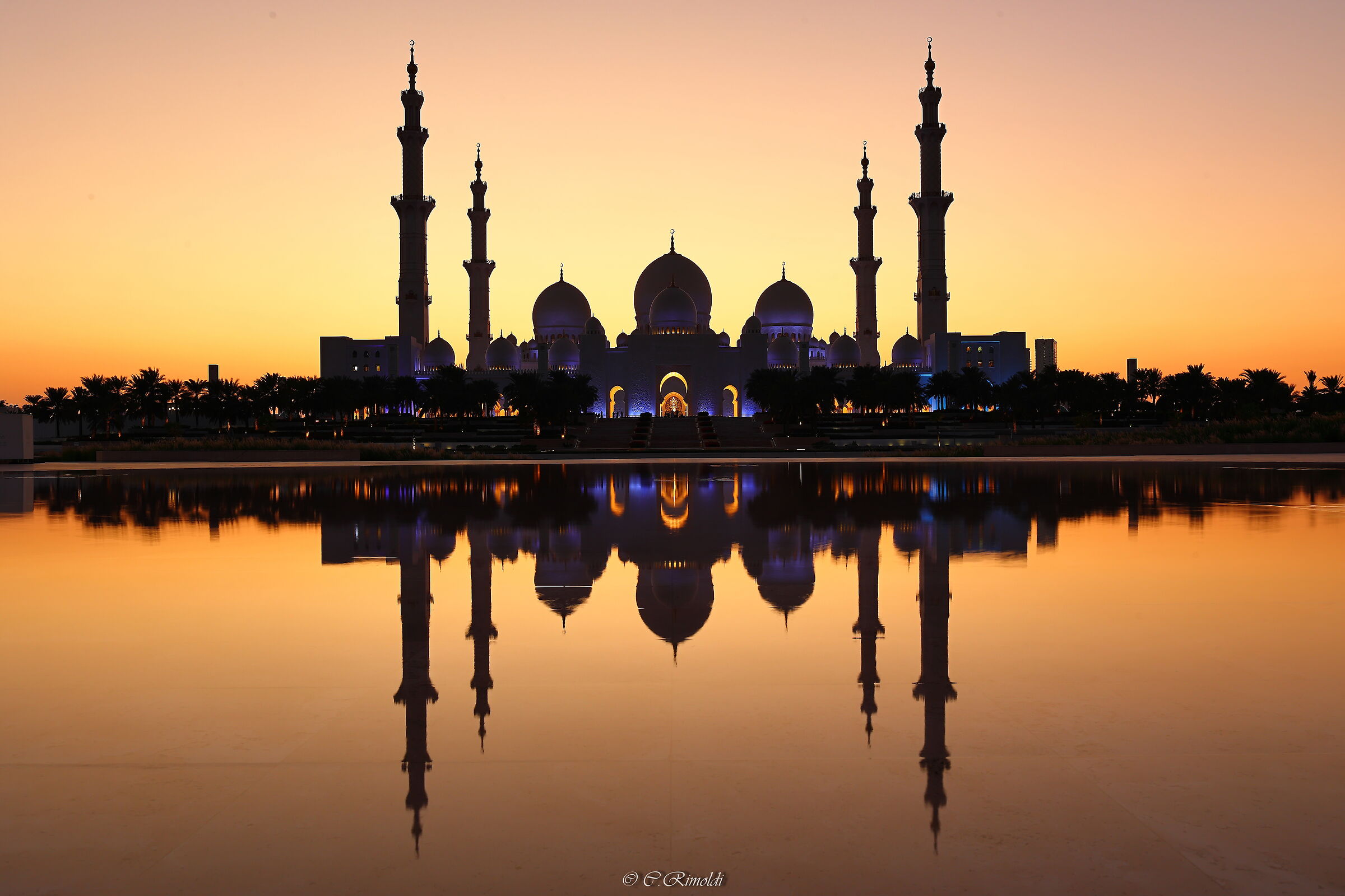 Ora d'oro alla Grande Moschea di Sheikh Zayed
