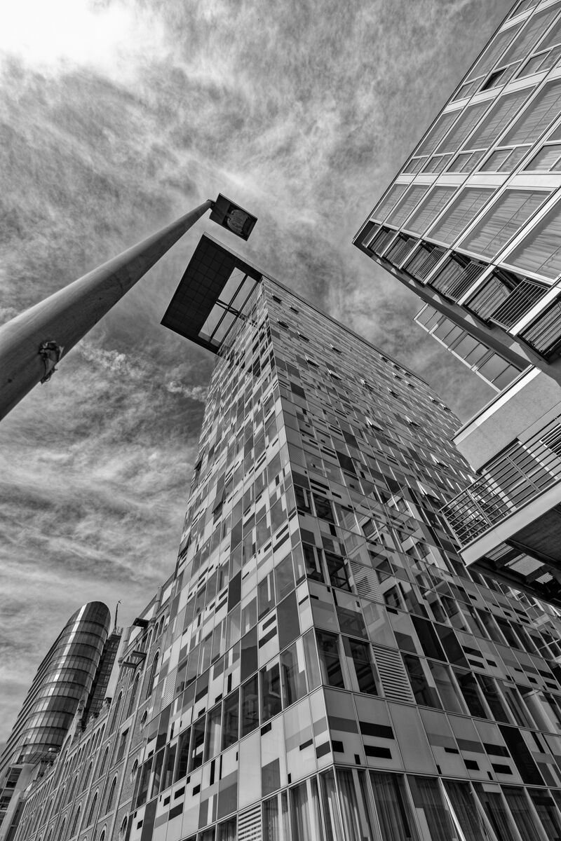 Düsseldorf b&w