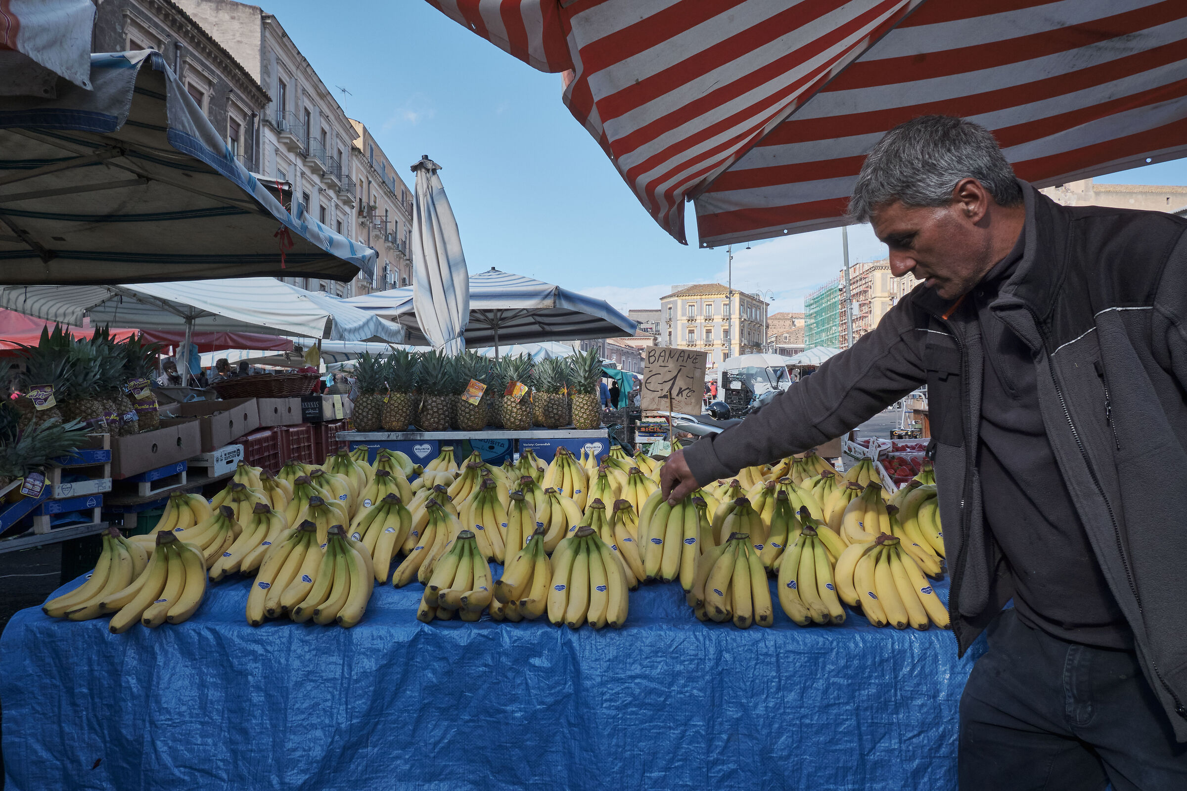 Street market