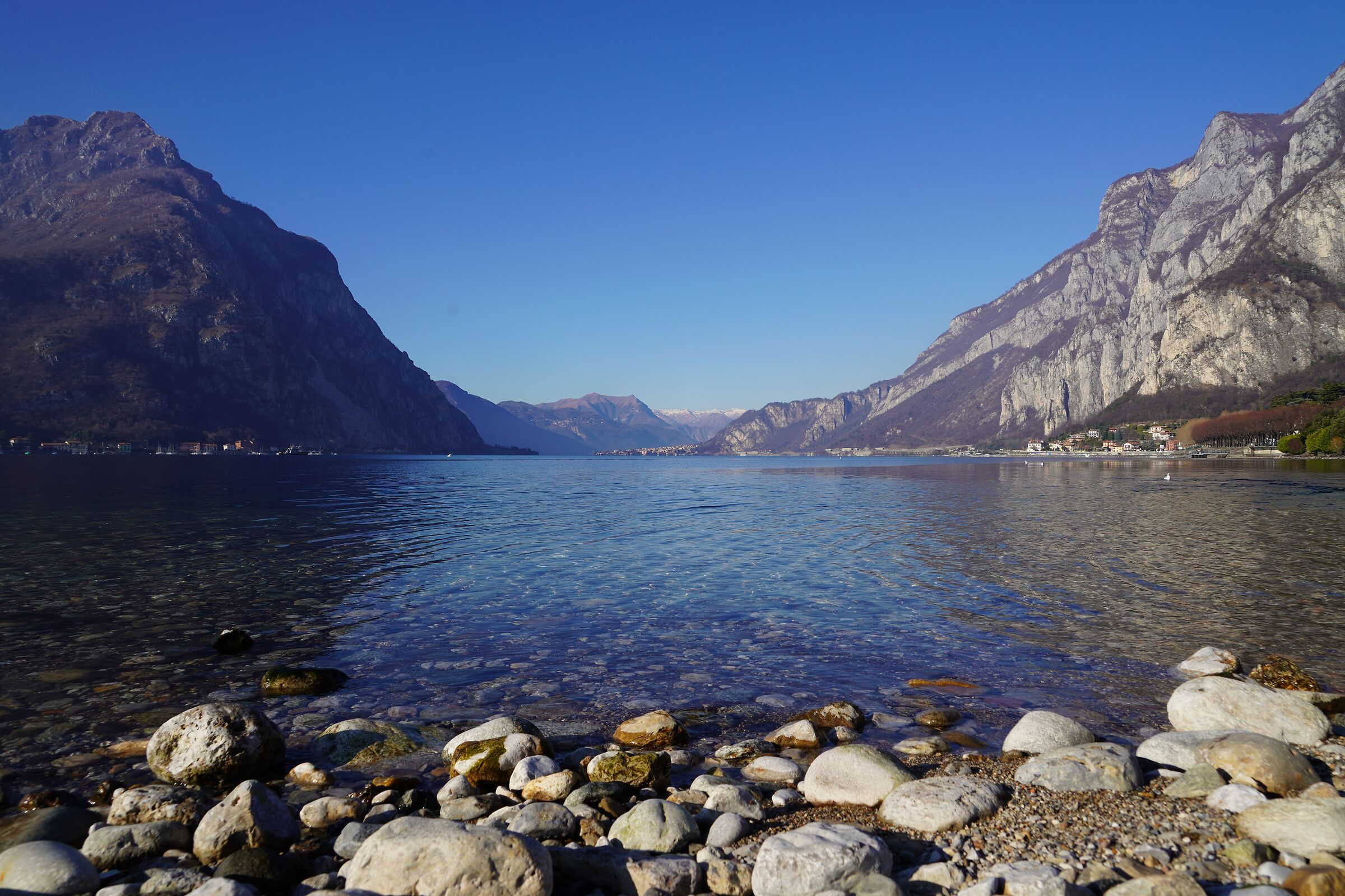 Lake Lecco January 2022