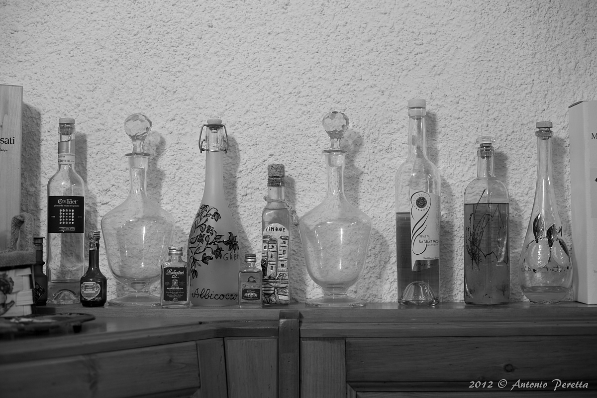 Zeiss 50 test planar type 1.7 MM @ f2, 8 B & W