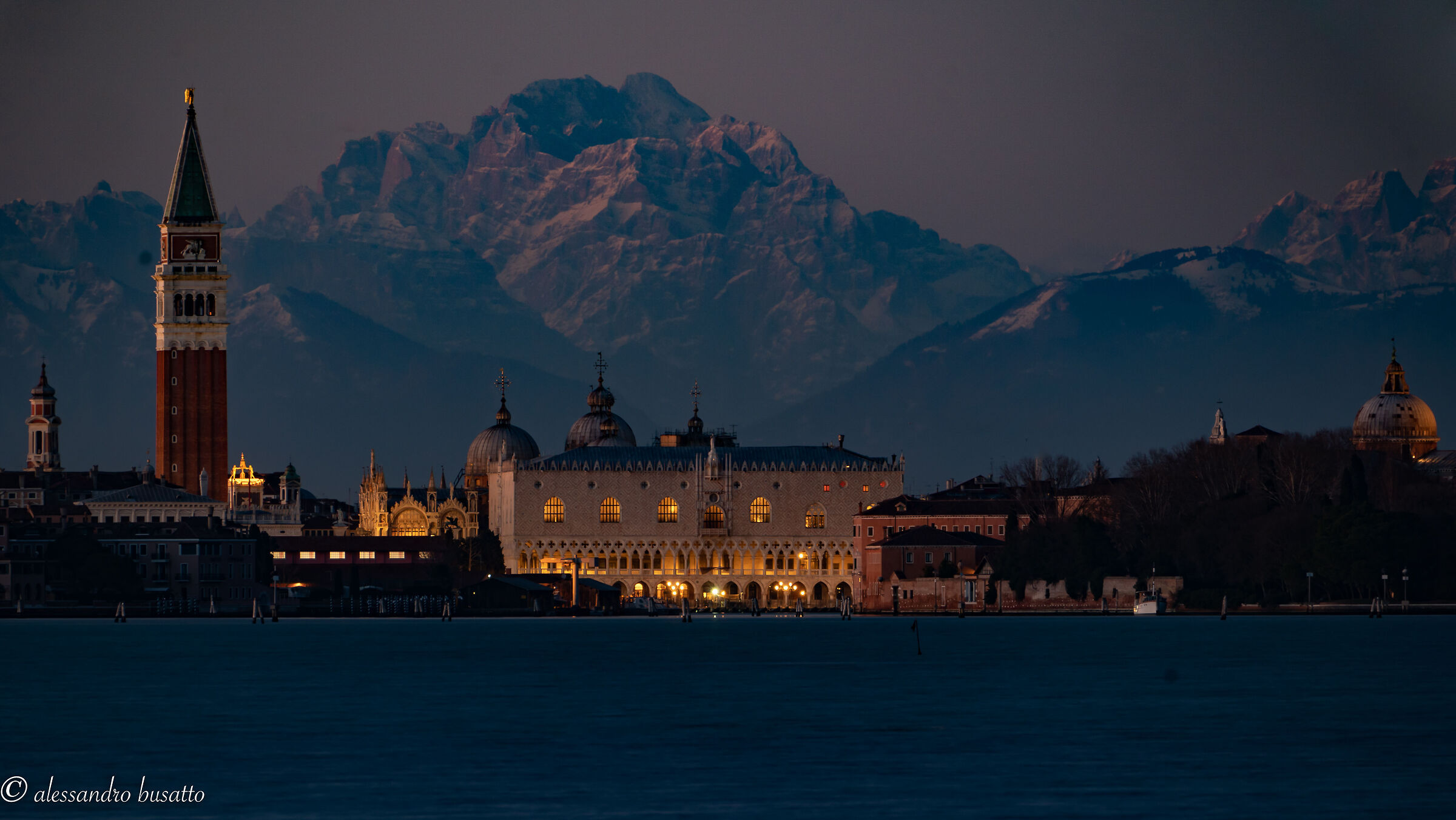 Stravedamento: S.Marco (ve) e dolomiti