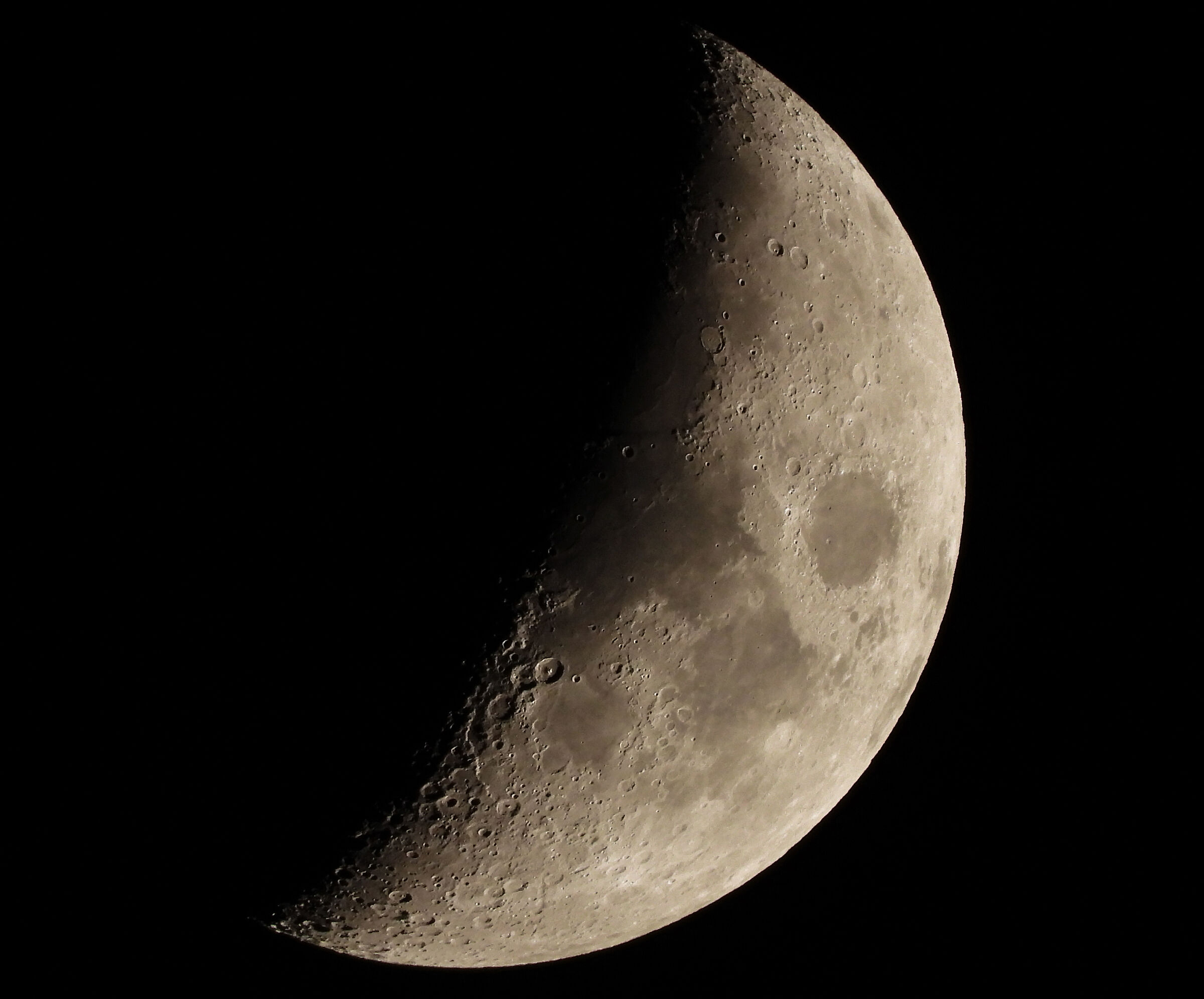 Luna 8 Gennaio 2022