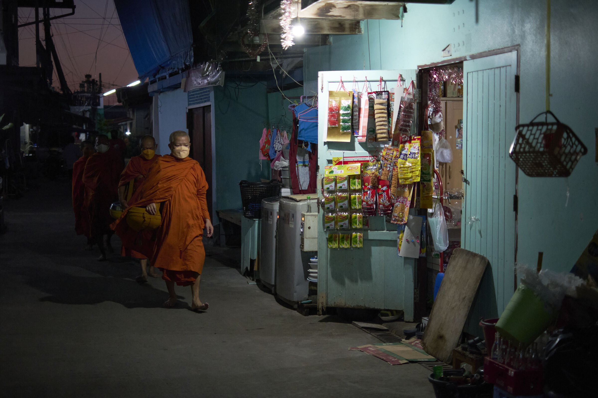 La questua dei monaci