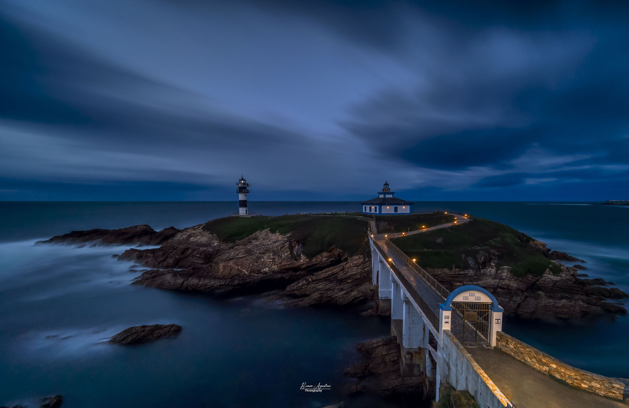 Foro de Illa Pancha-ora blu.