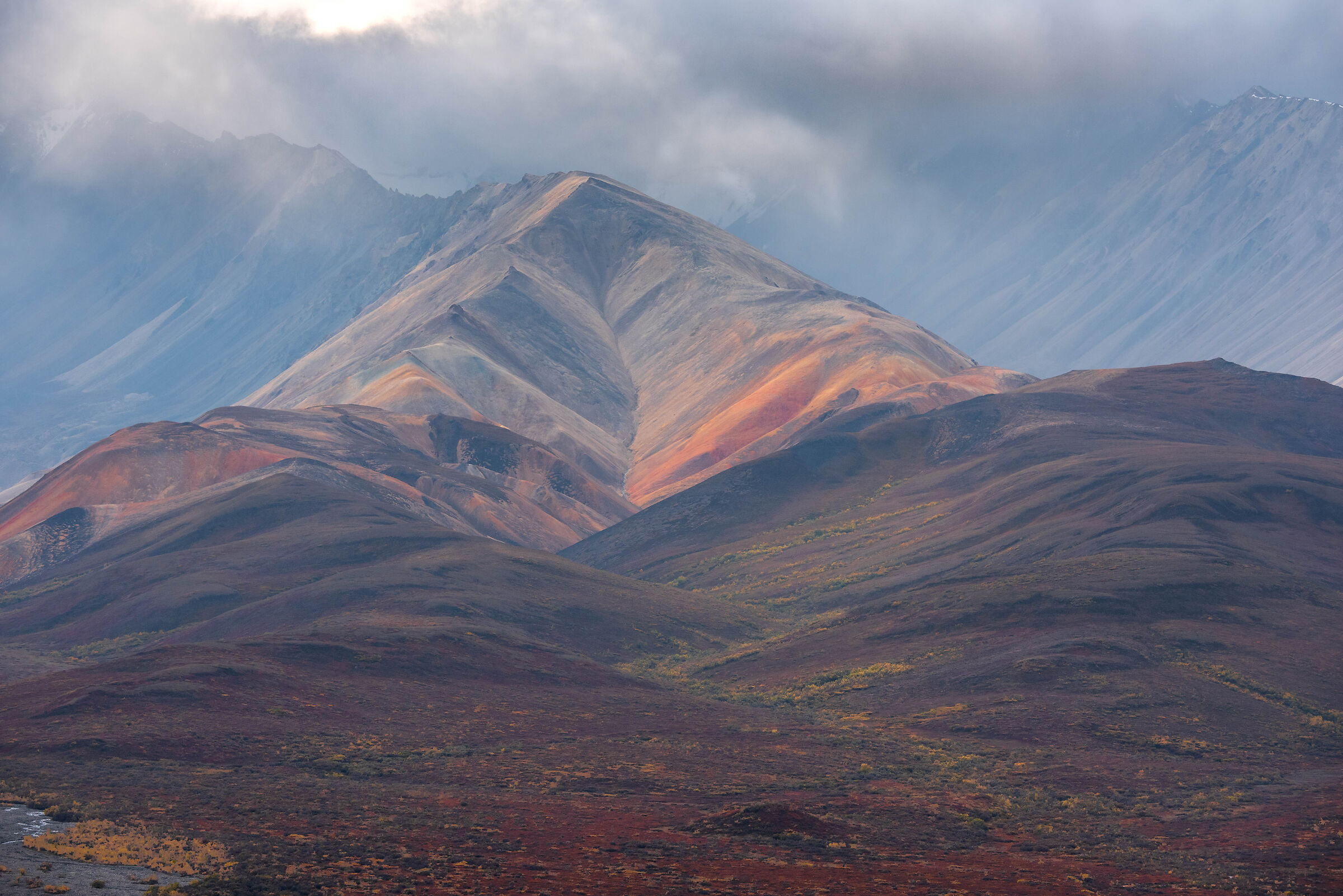 Polychrome Pass, Denali road
