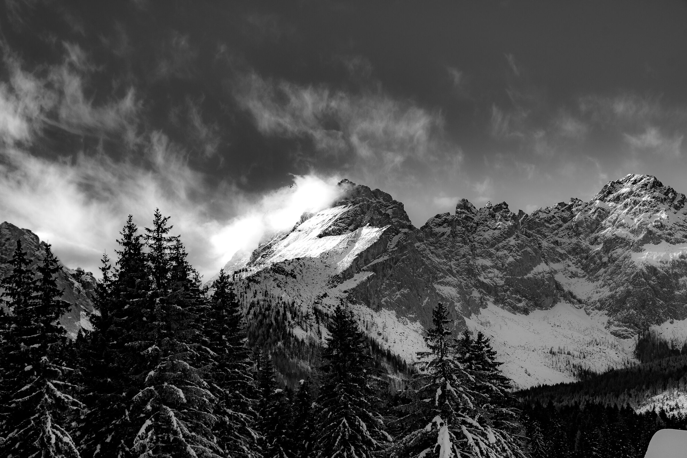 The cloud on the mountain