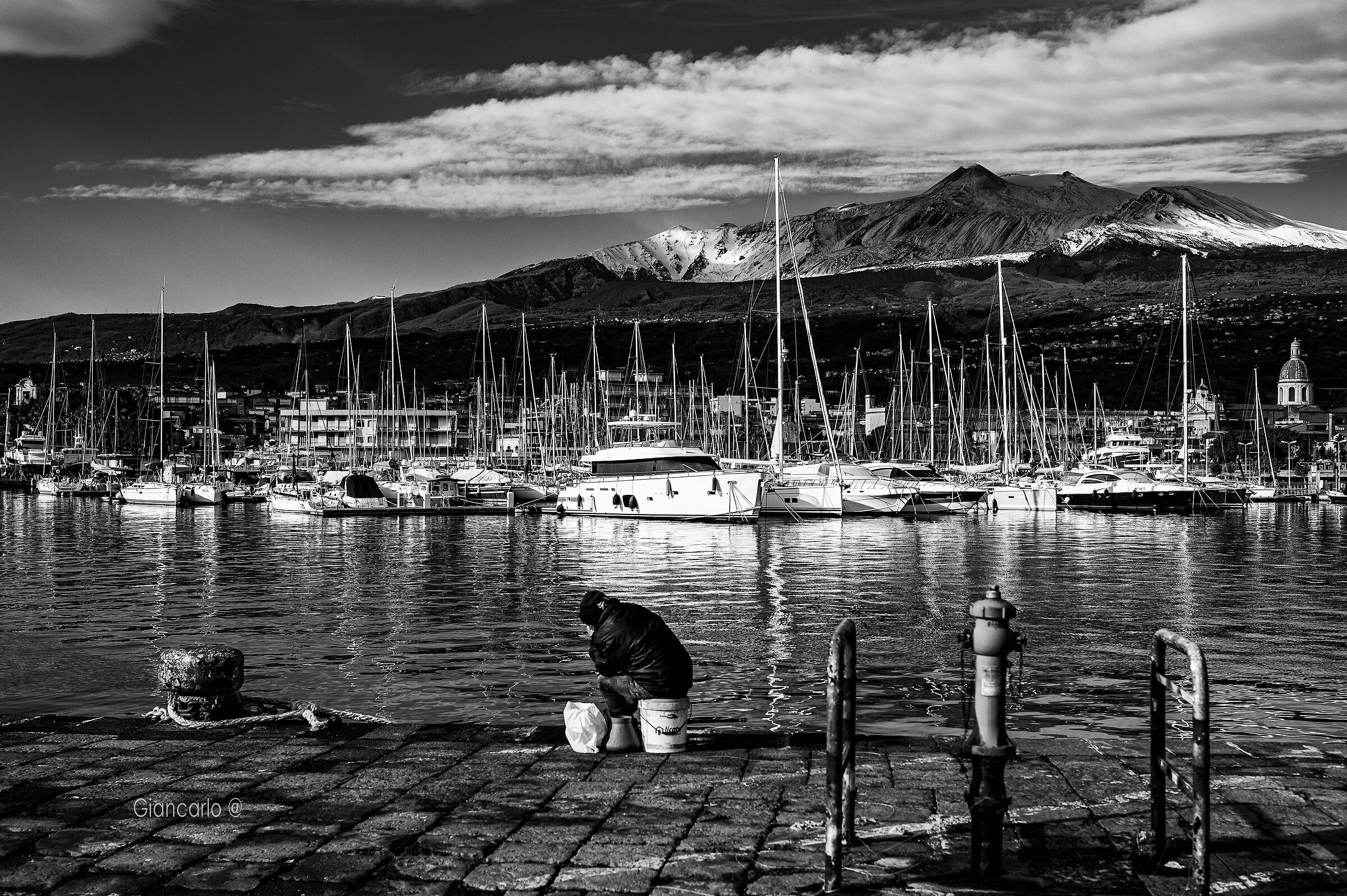 Who sleeps does not catch fish