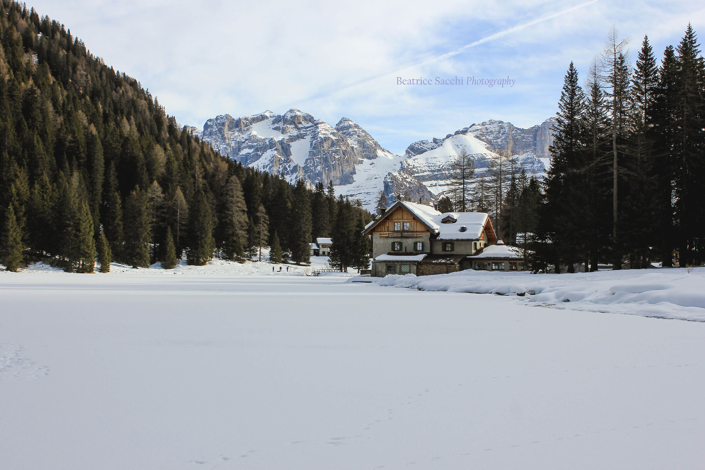Paradise with a view of the Dolomites, Rifugio Lago Nambino