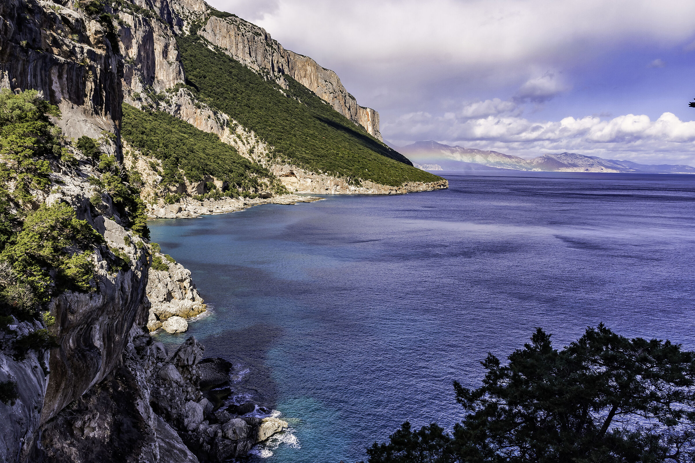 Horizontal rainbow. Gulf of Orosei