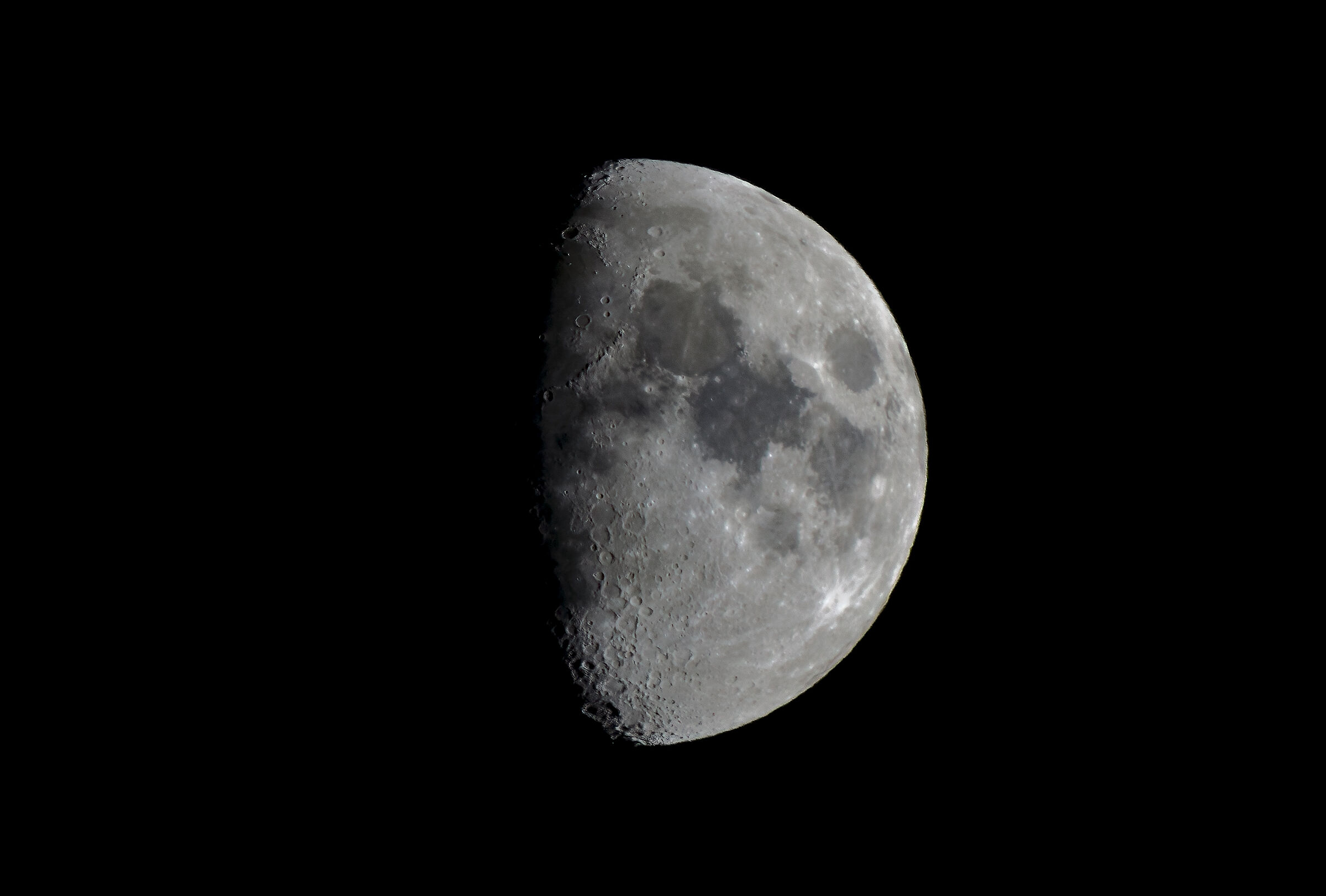 Luna 11_01_2022