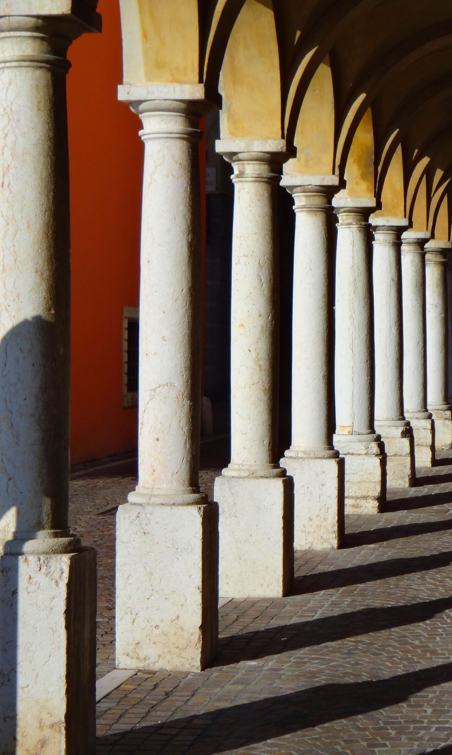 Portico in Gargnano