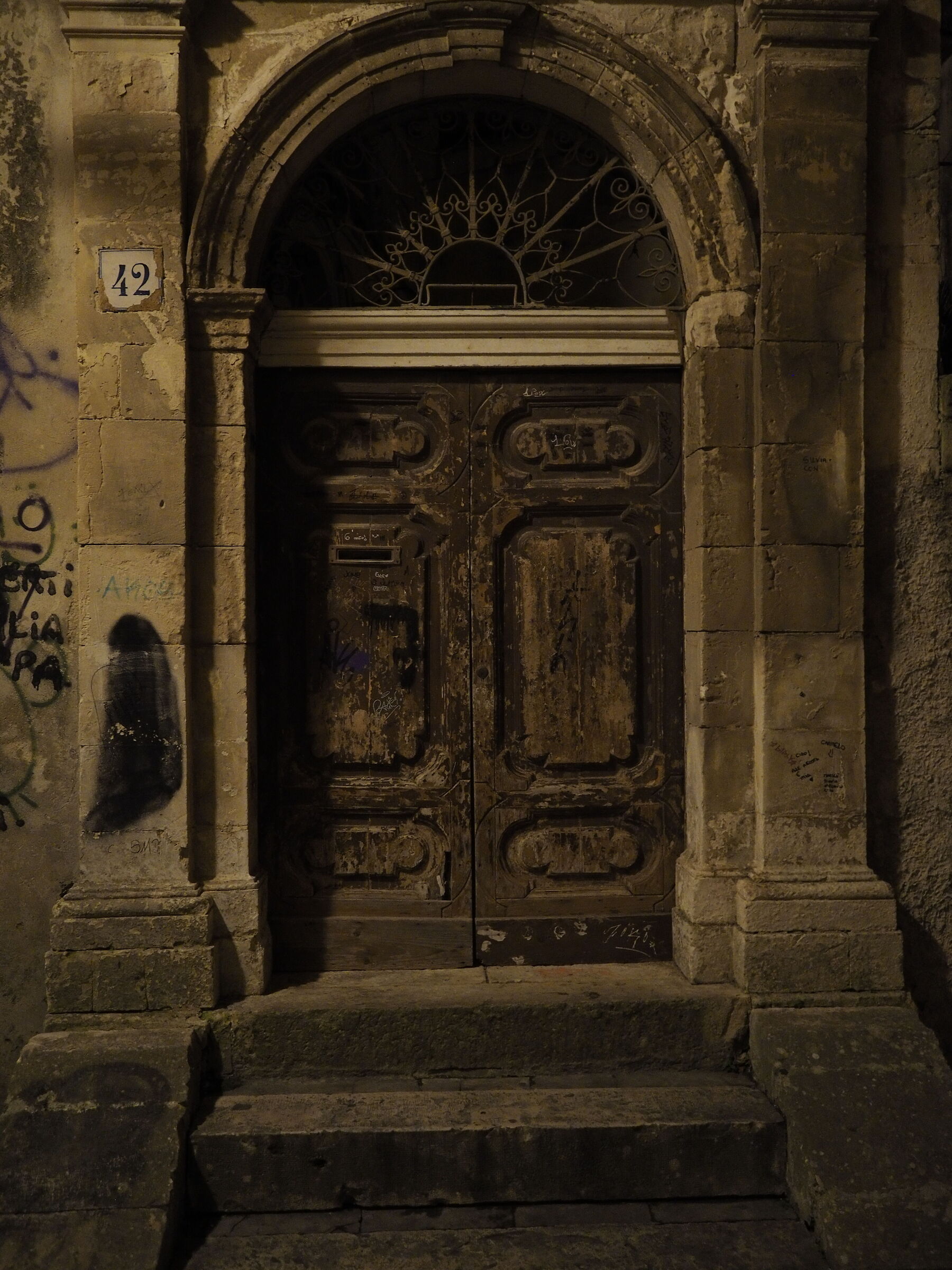 Vecchia porta - Modica