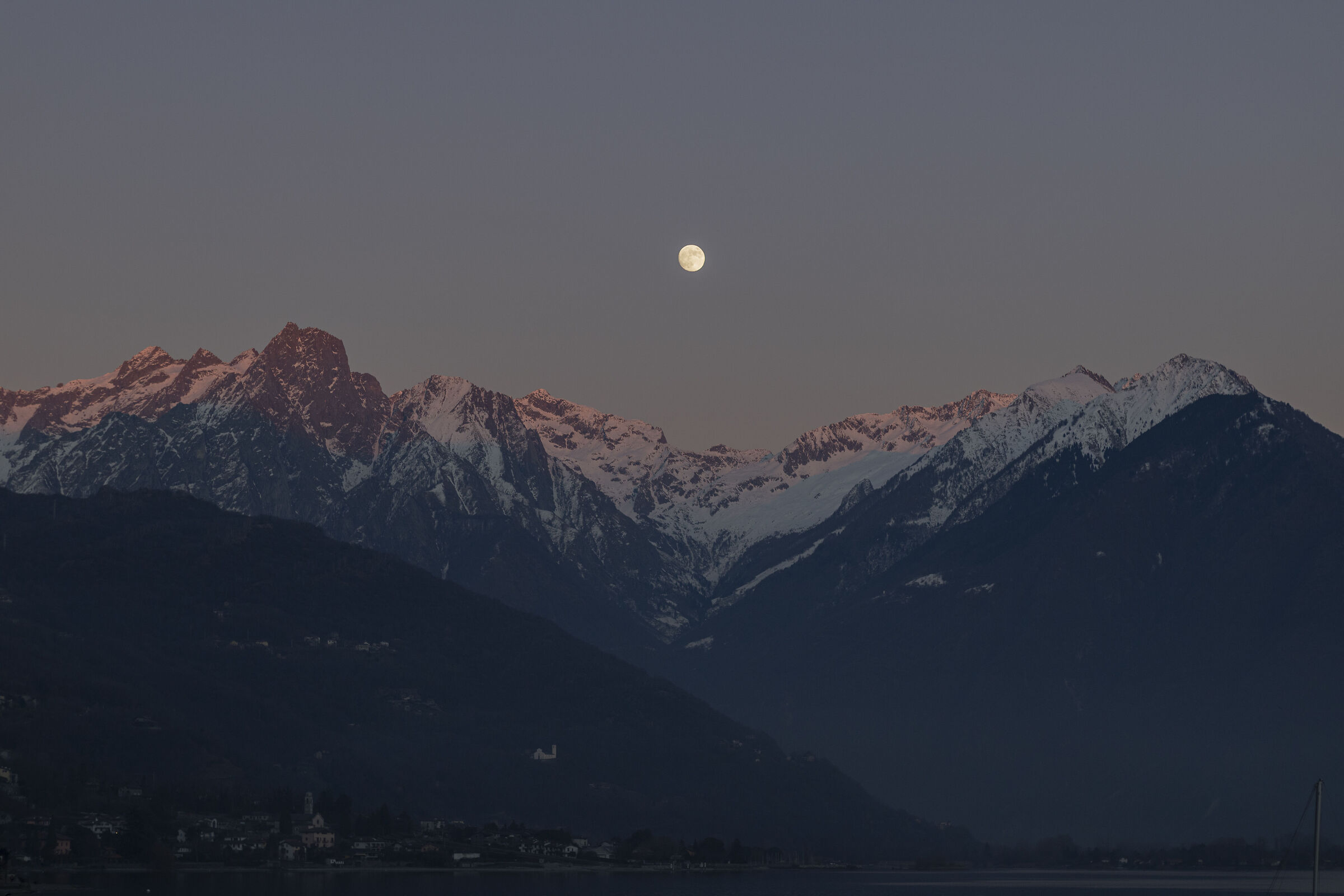 Moon in the middle of the mountains