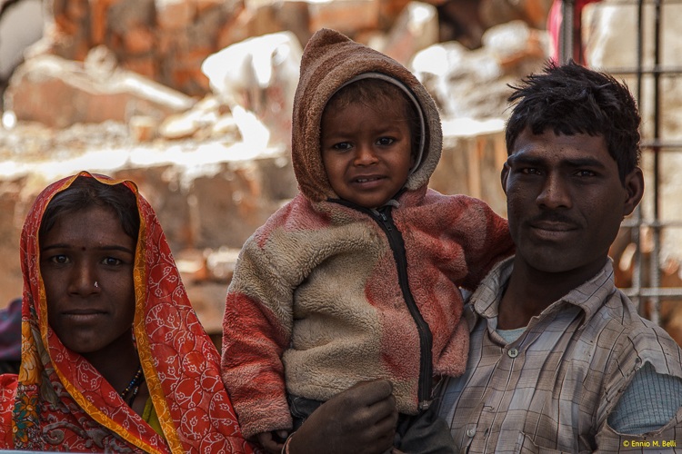 Il muratore  e la sua famiglia