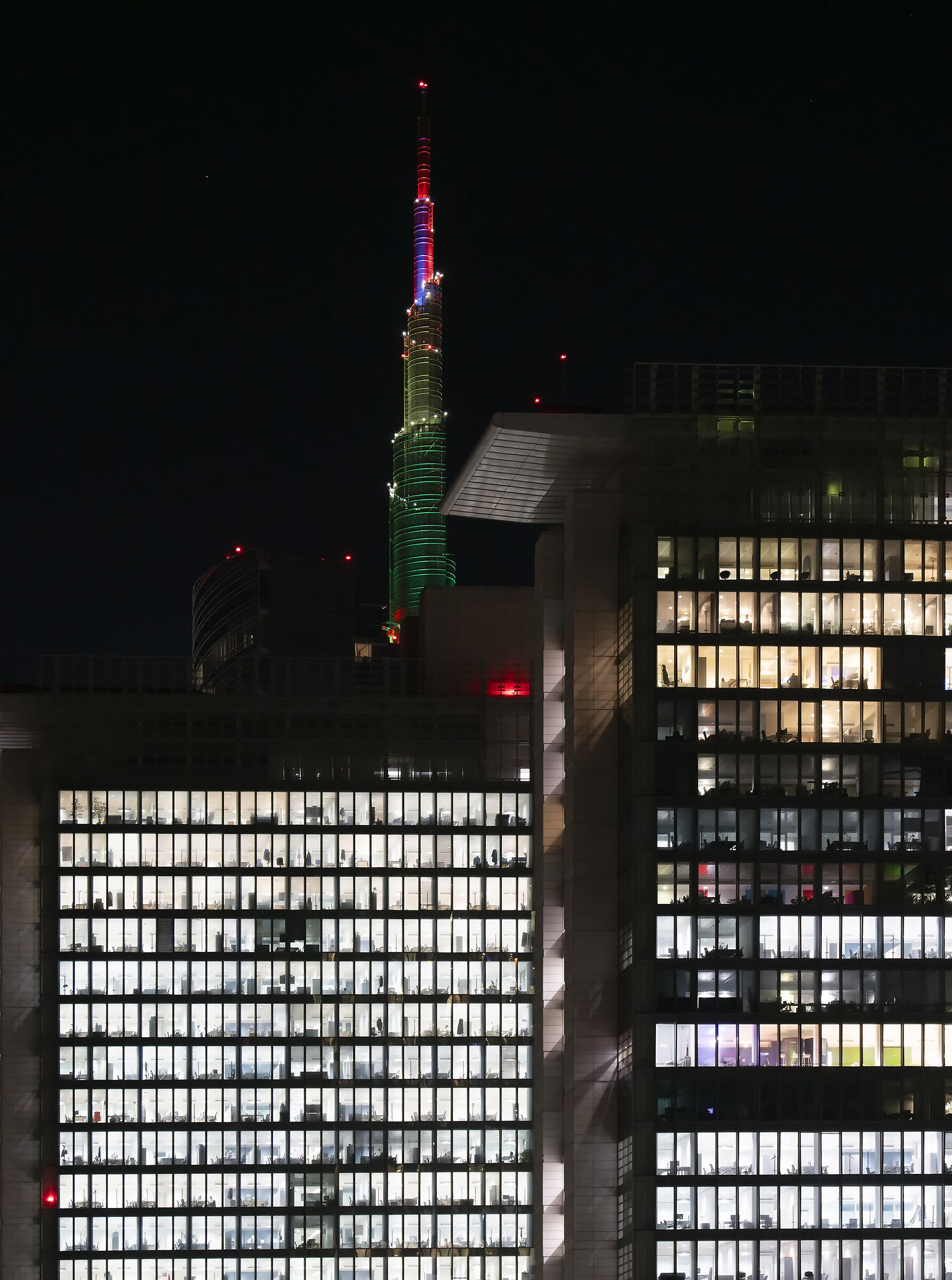 Notte a Porta Garibaldi