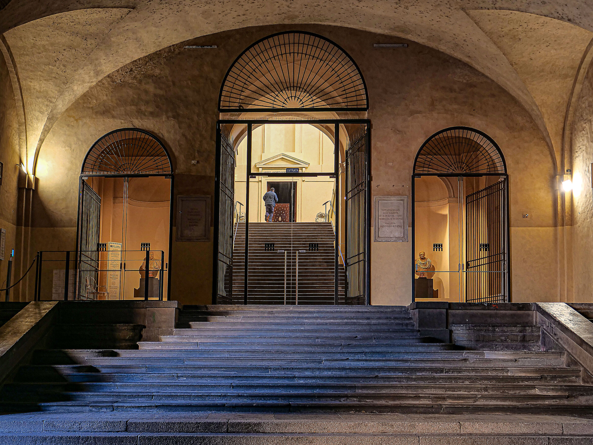 Ingresso Palazzo della Pilotta