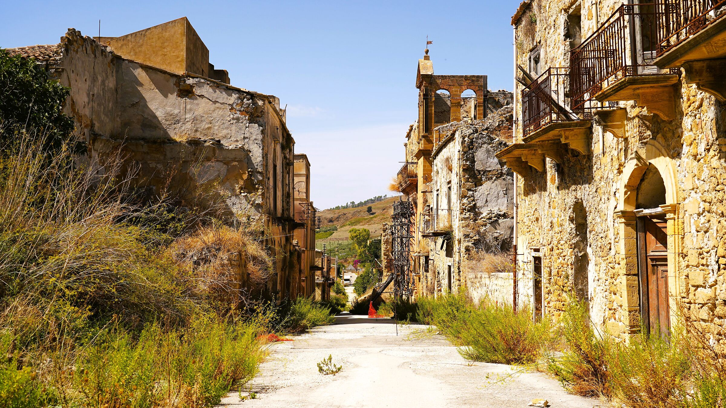 Ruins of Poggioreale (3)
