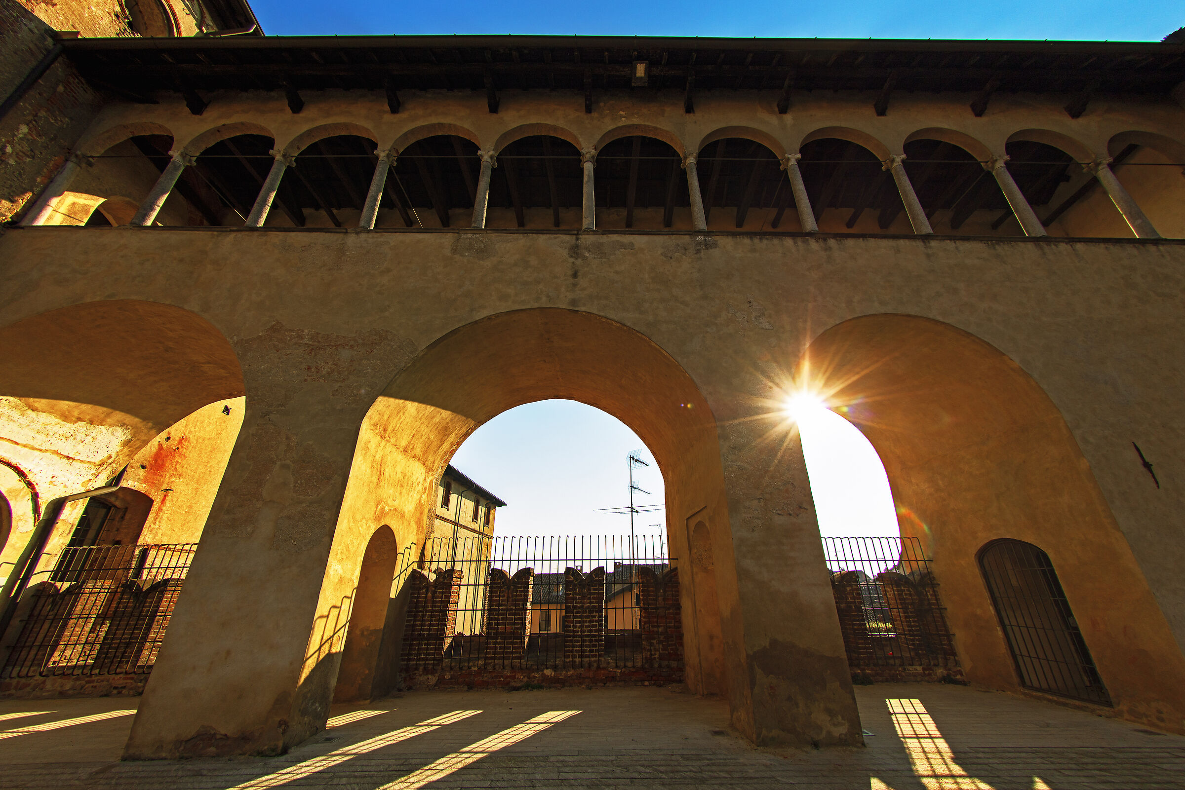 La loggia delle dadame