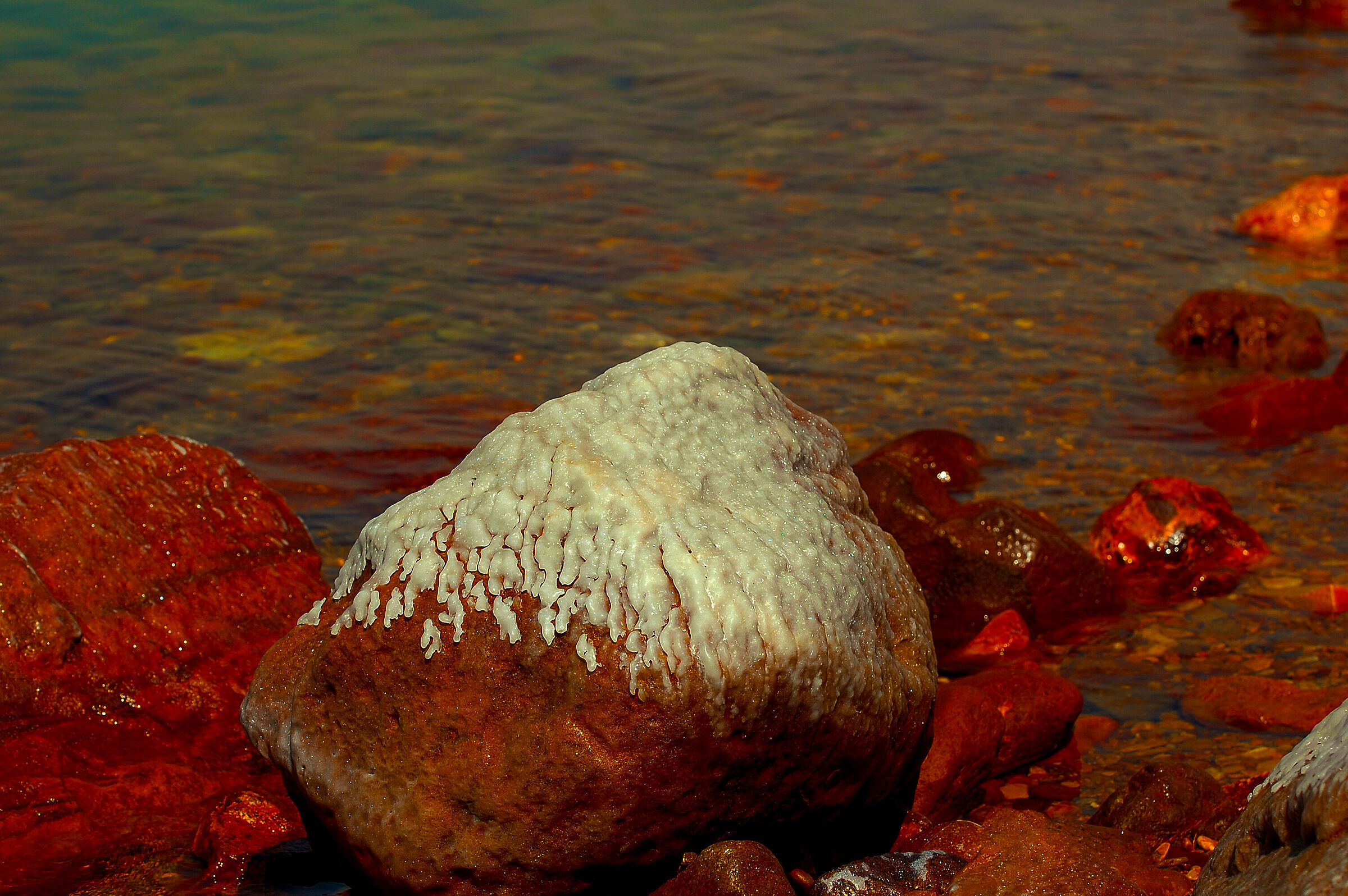 Dead Sea: salt embroidery
