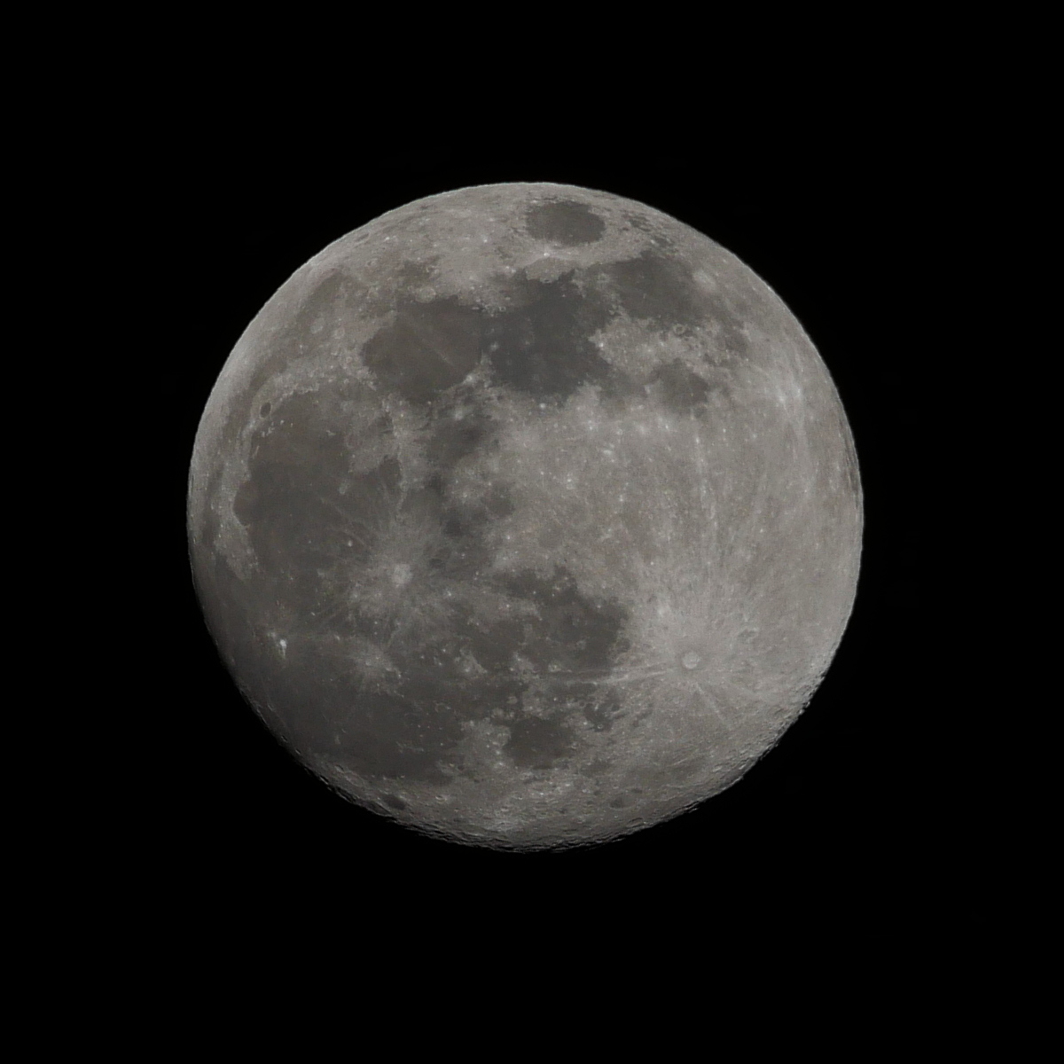 Moon 16-012022