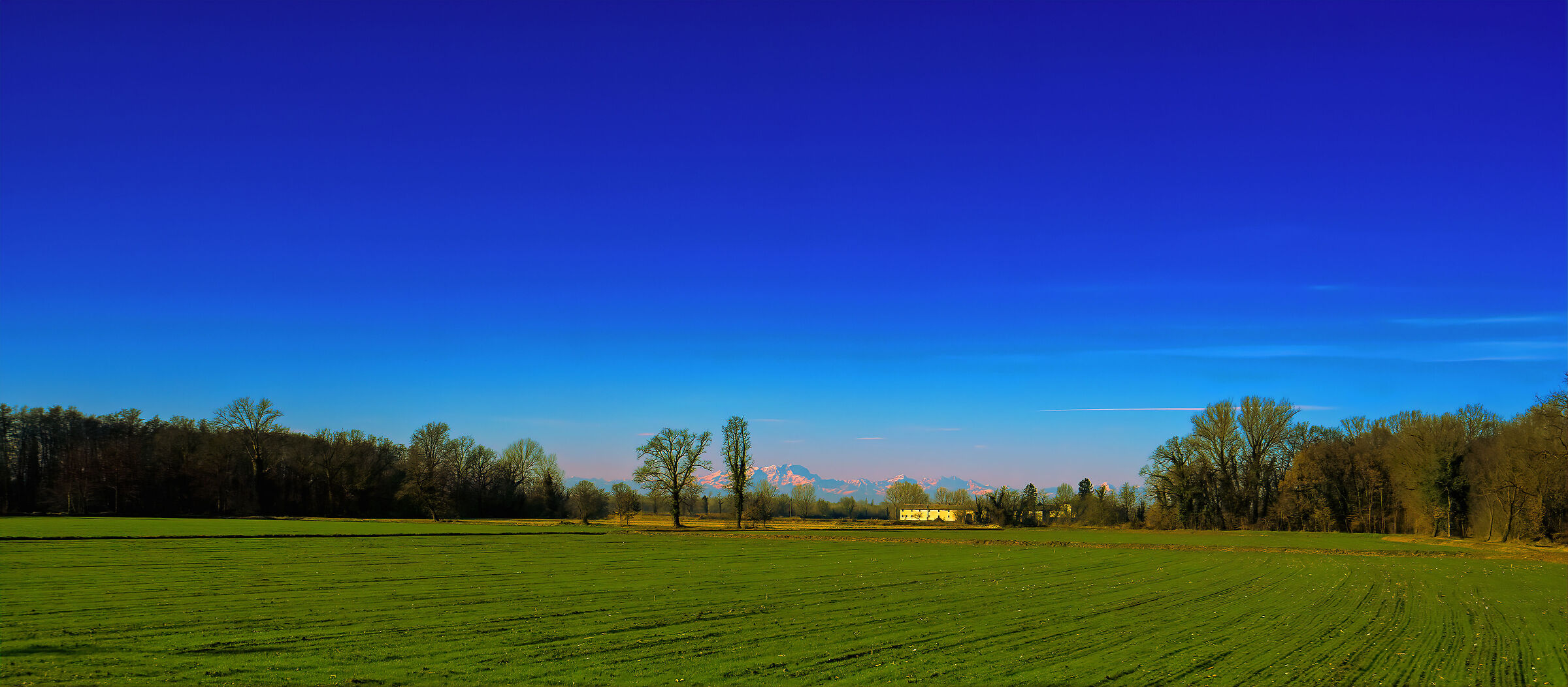 Lontano, molto lontano