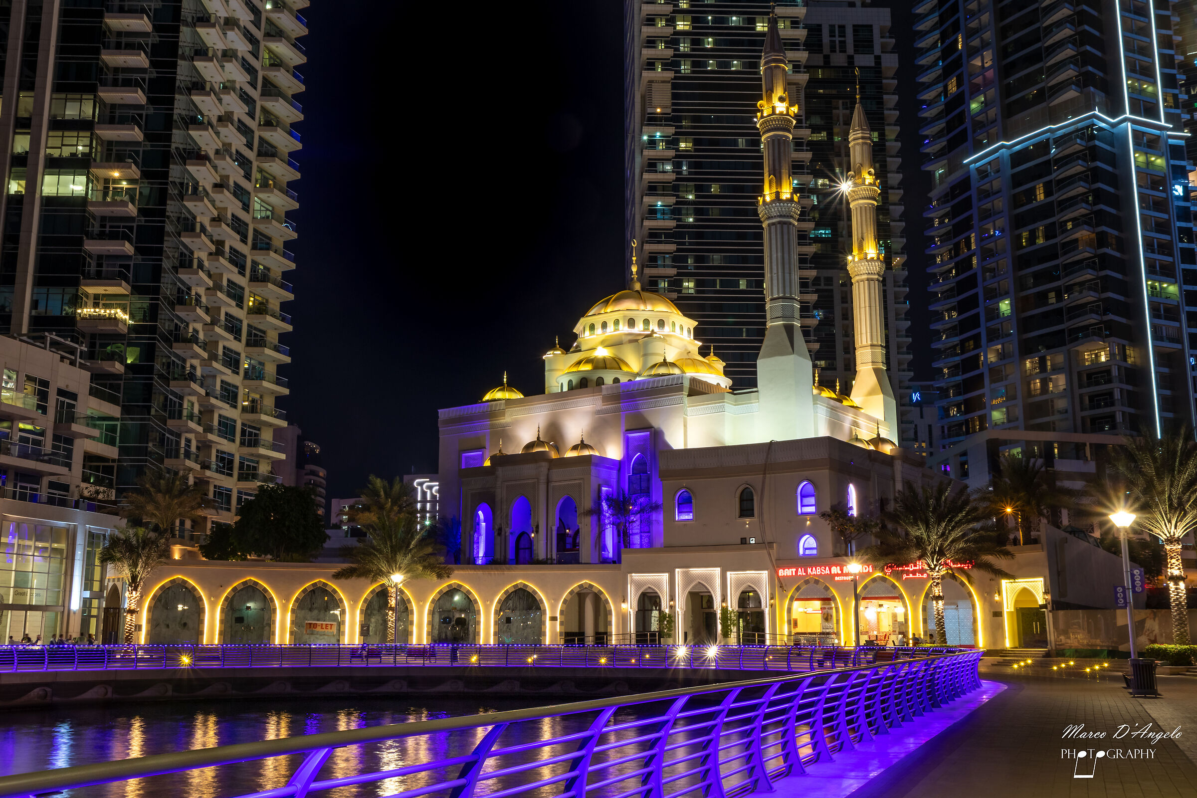Dubai Marina Mosque