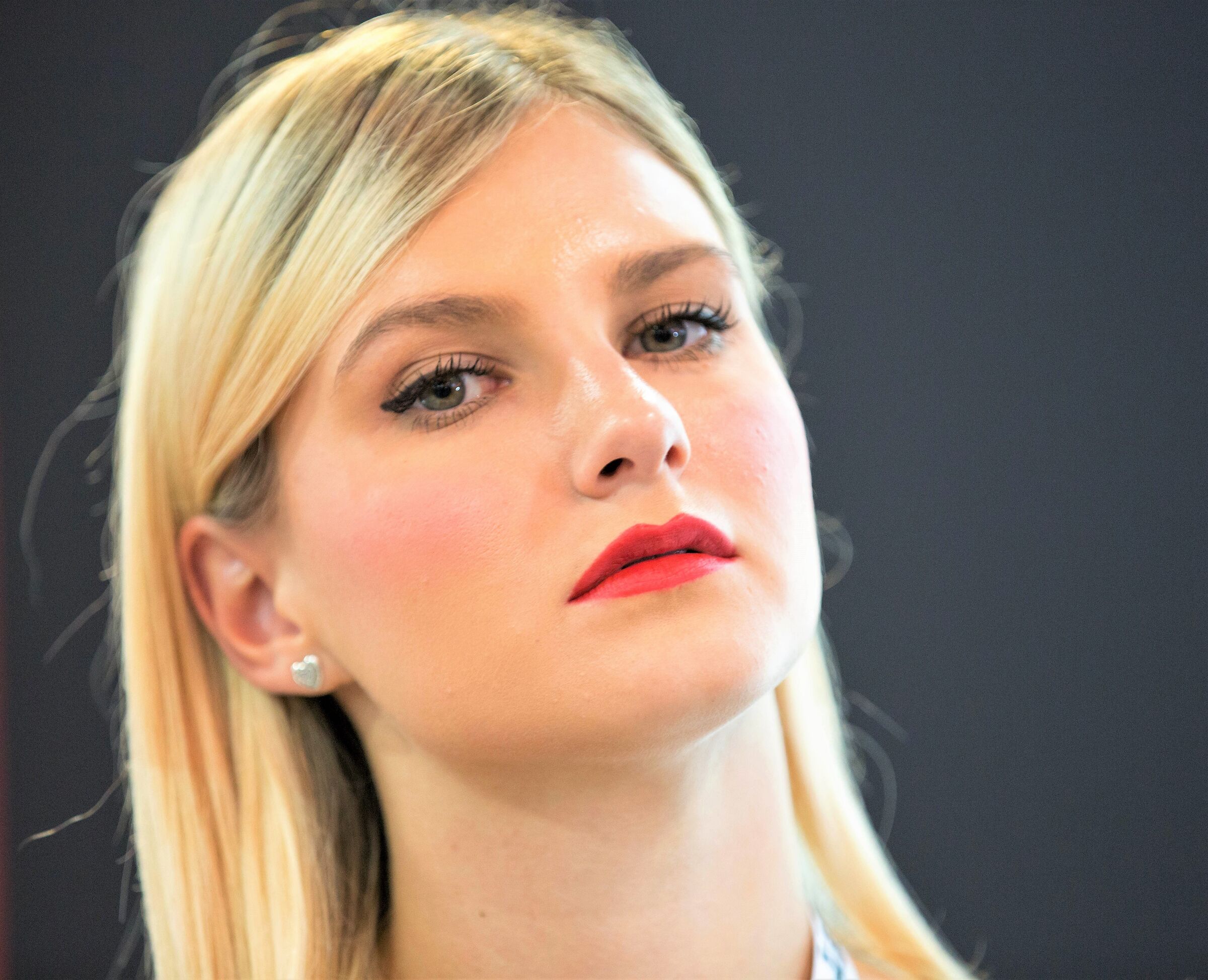 The beauty of the raised chin