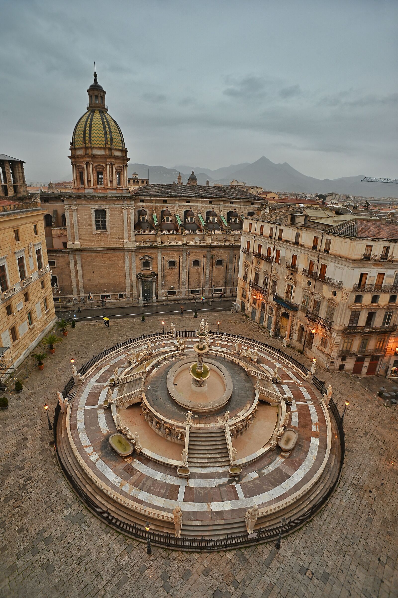 Piazza Pretoria - Fontana