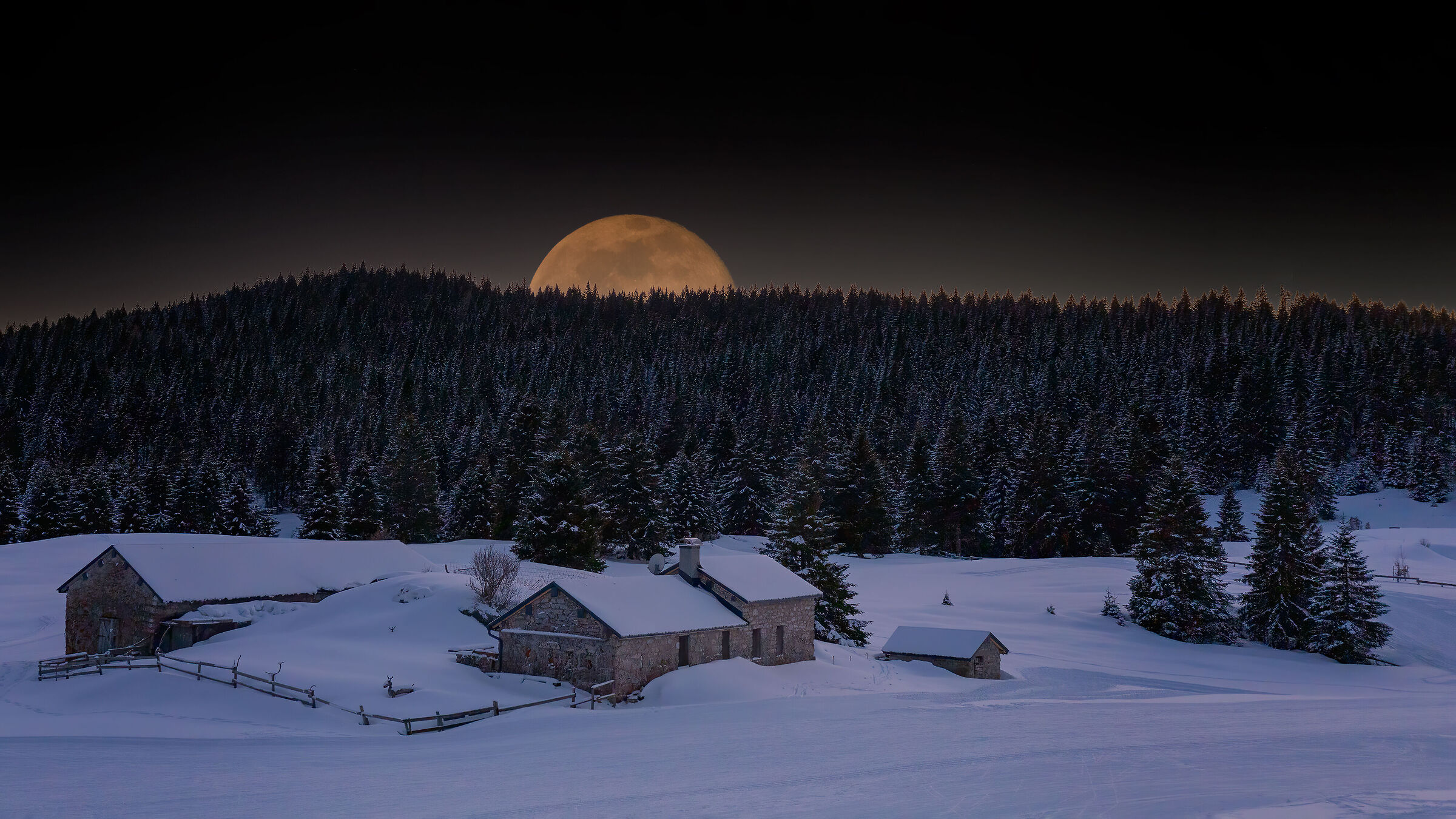 La prima luna