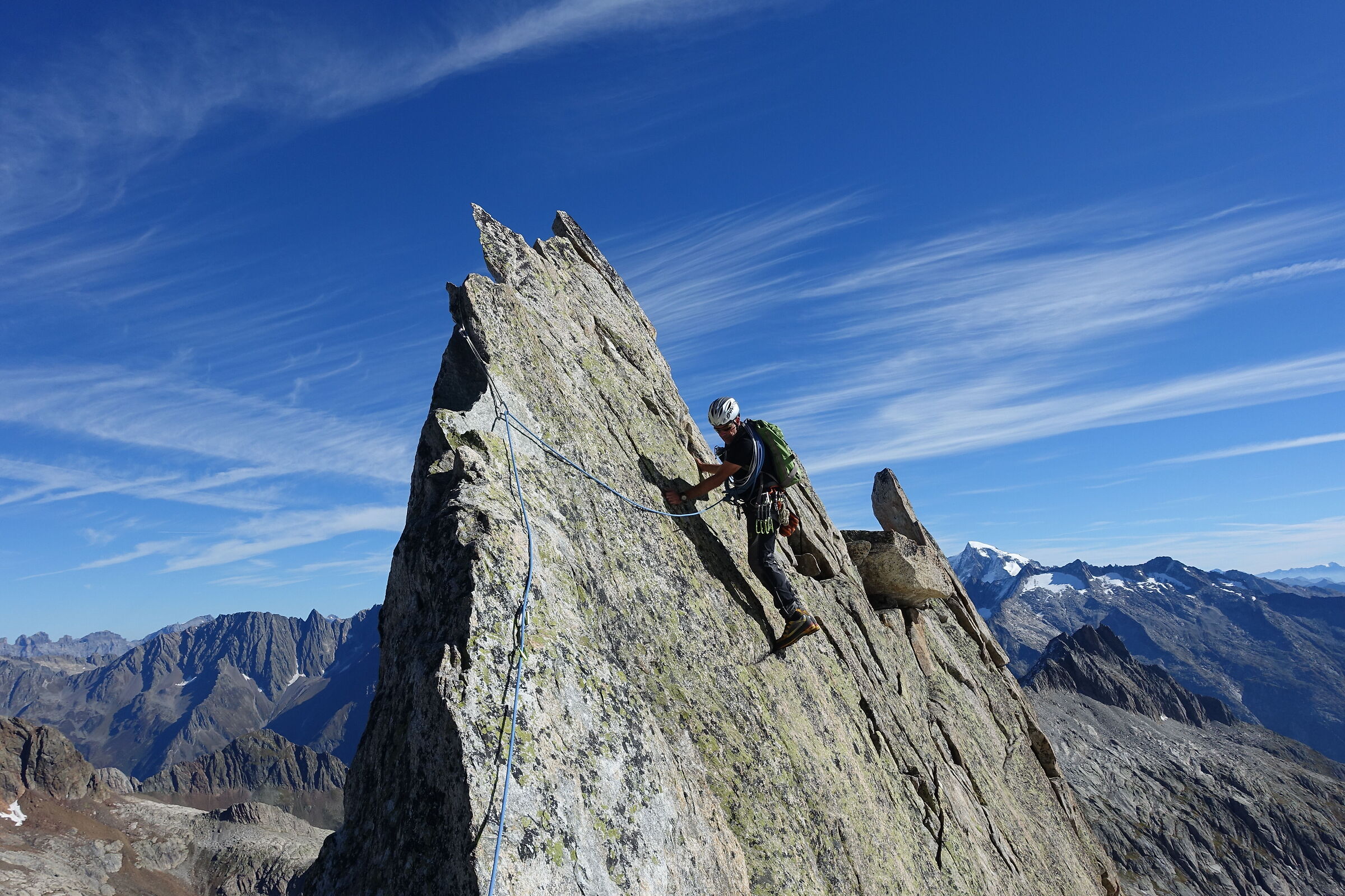 In equilibrio precario