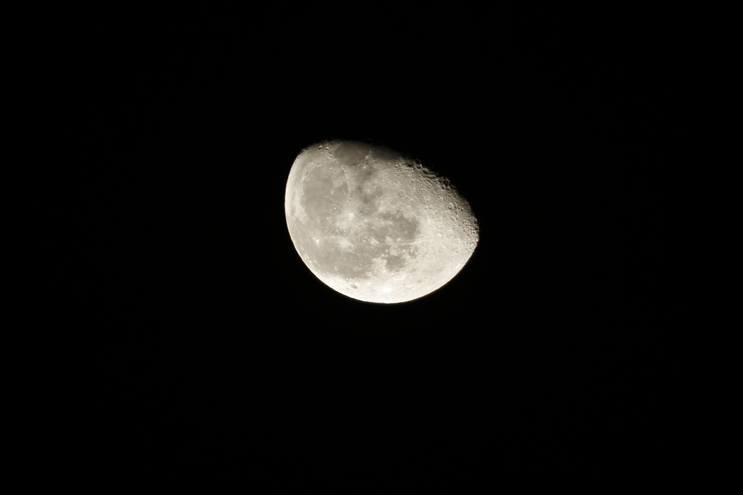 Moon 650mm 22/01/2022 100 ISO 1