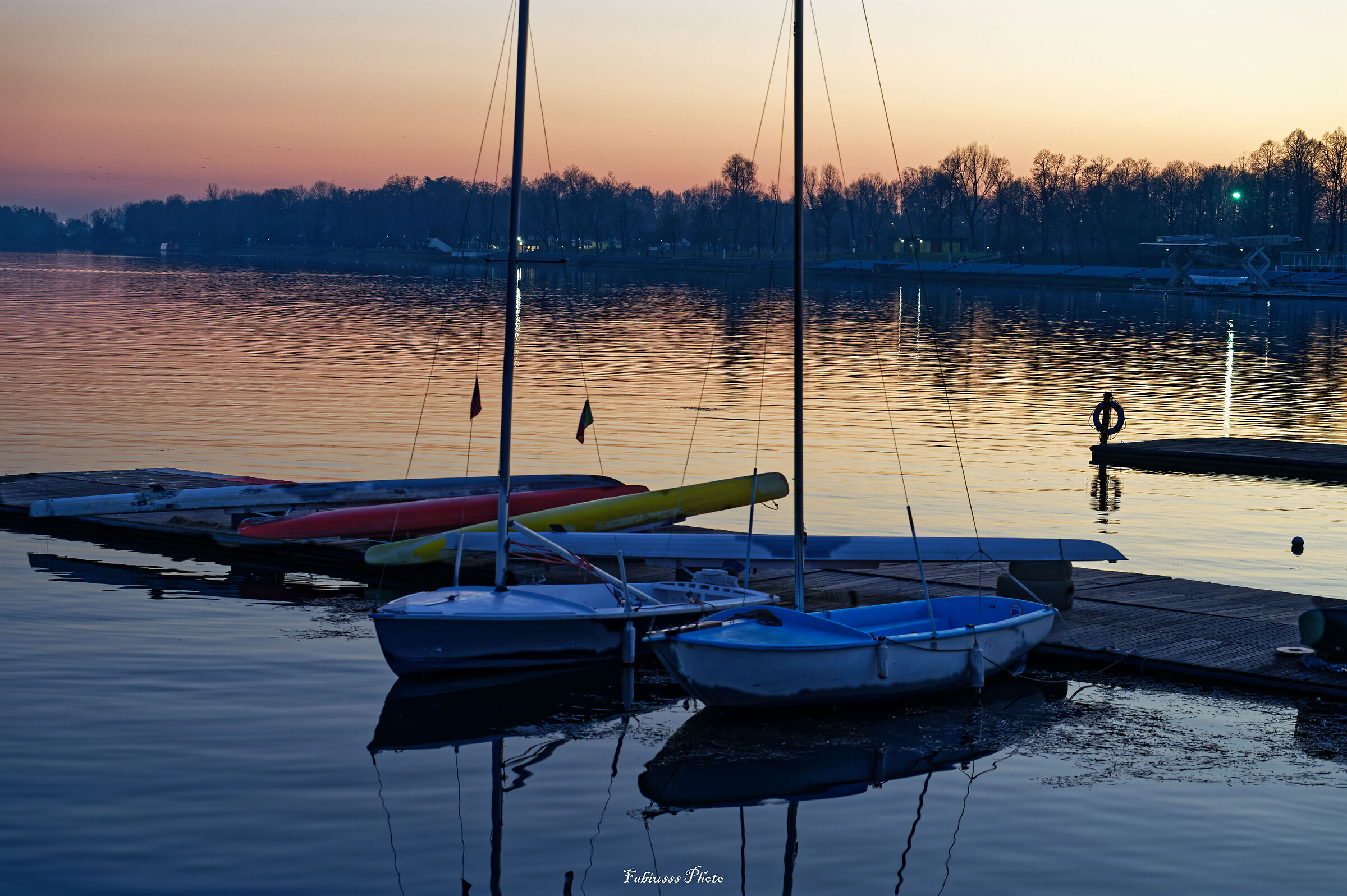 Sunset over the sea (from Milan)