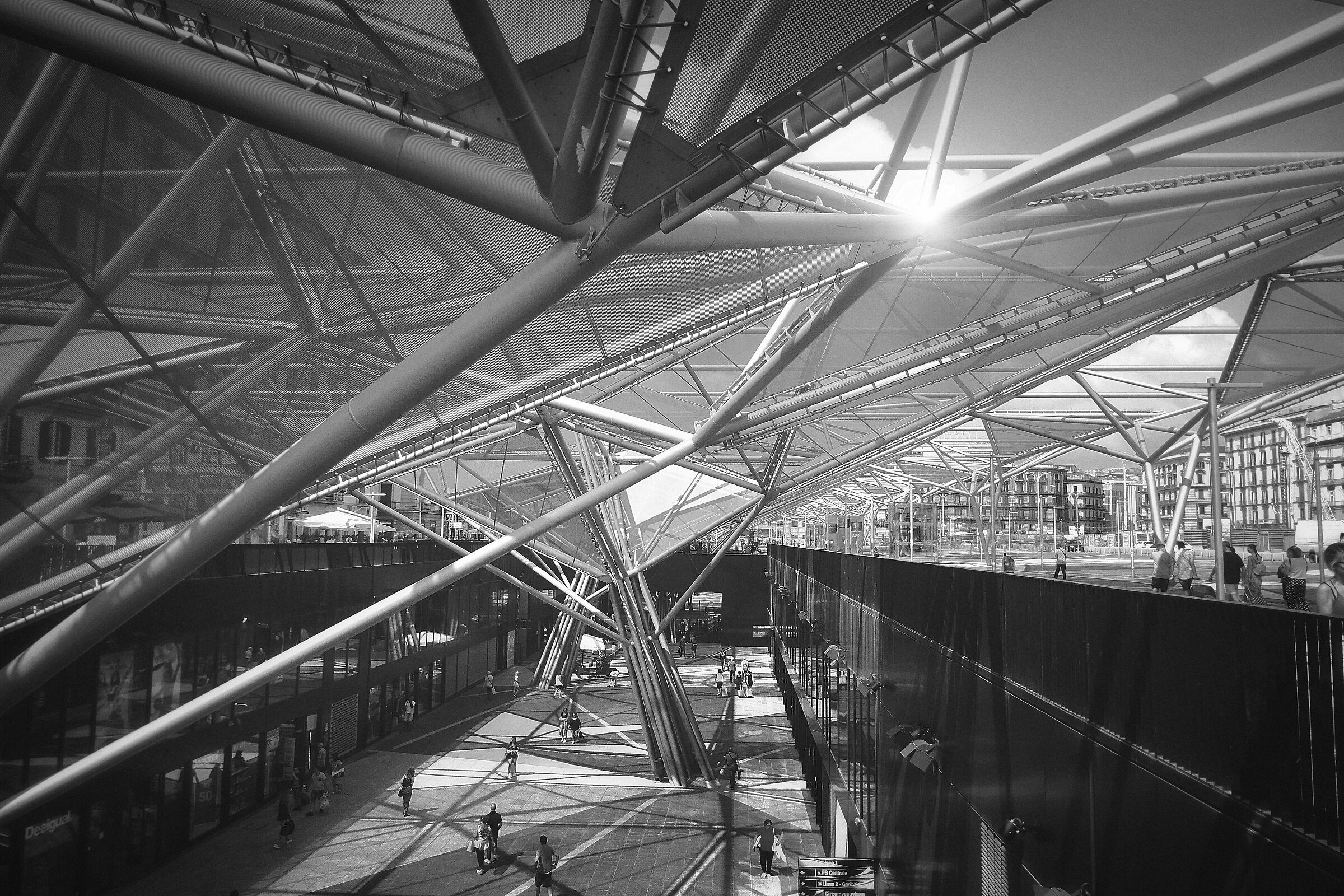 ~~ Naples Central Station ~~