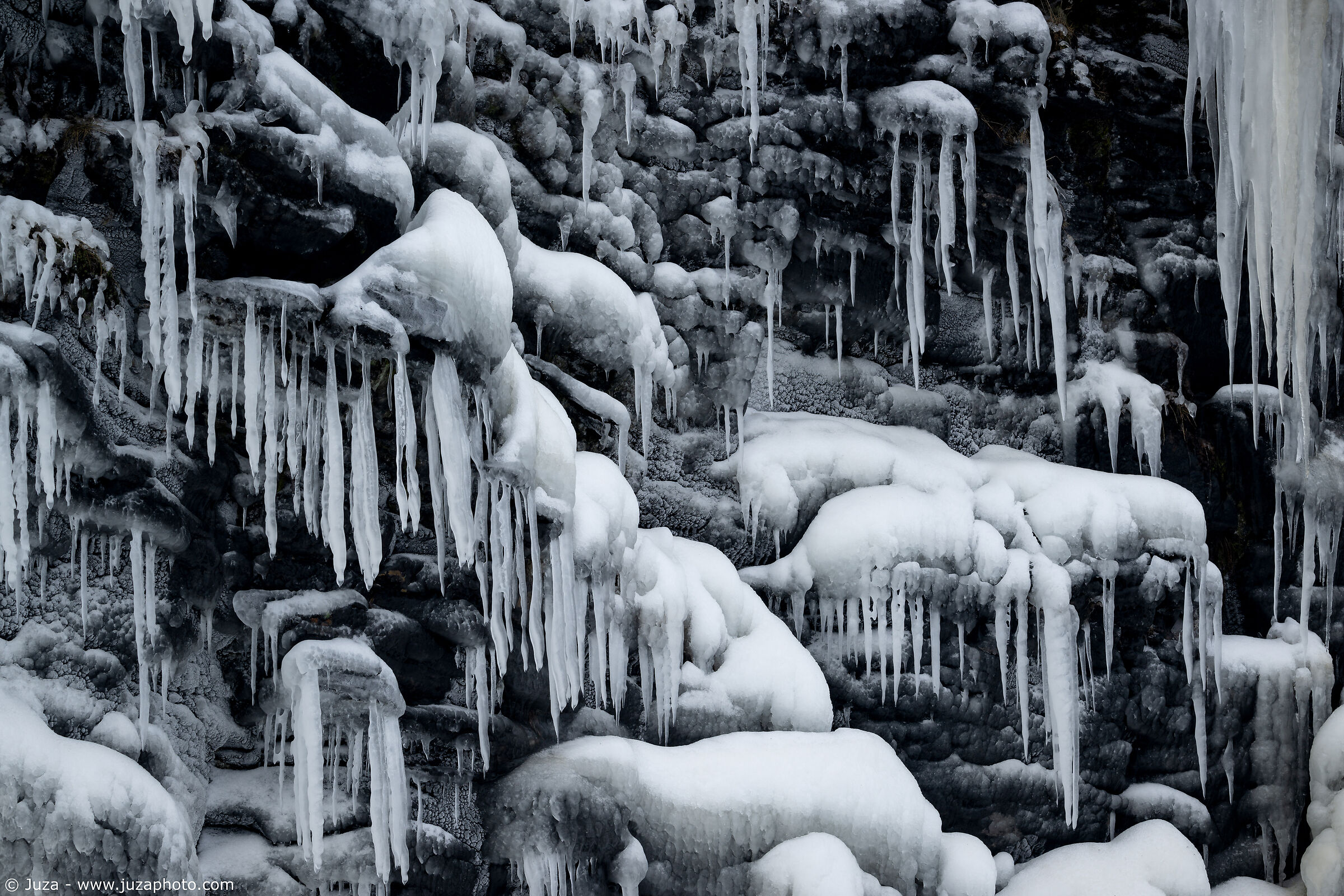 Non è un bianco e nero...