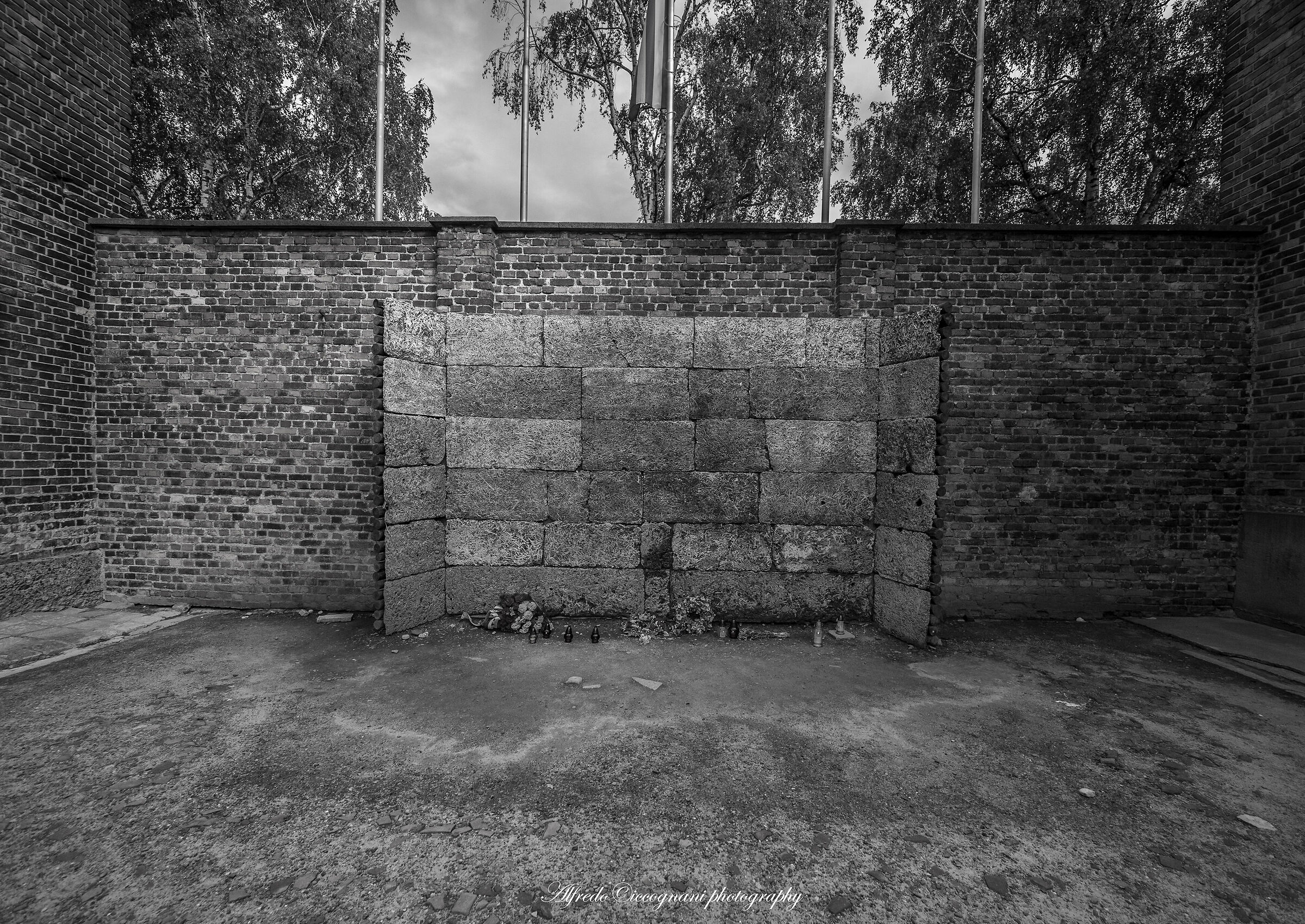 Il muro ove fucilavano i prigionieri