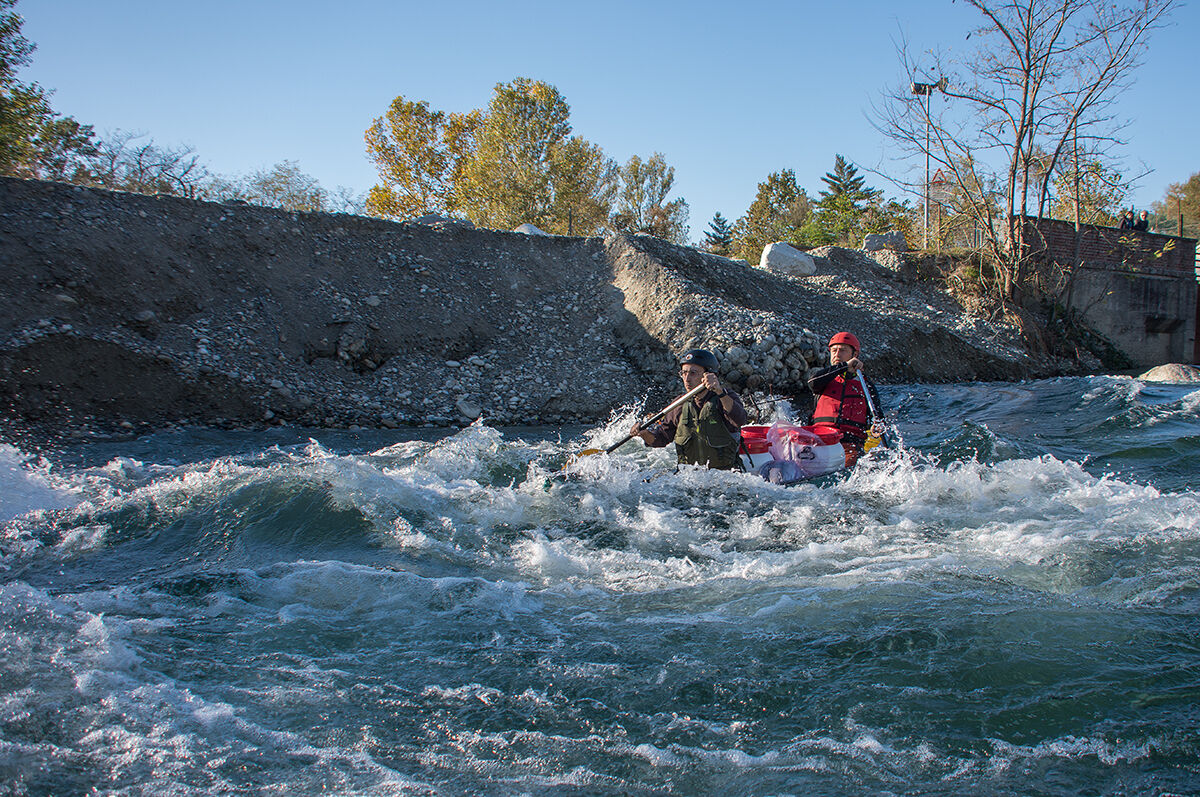 canoa canadese sul ticino