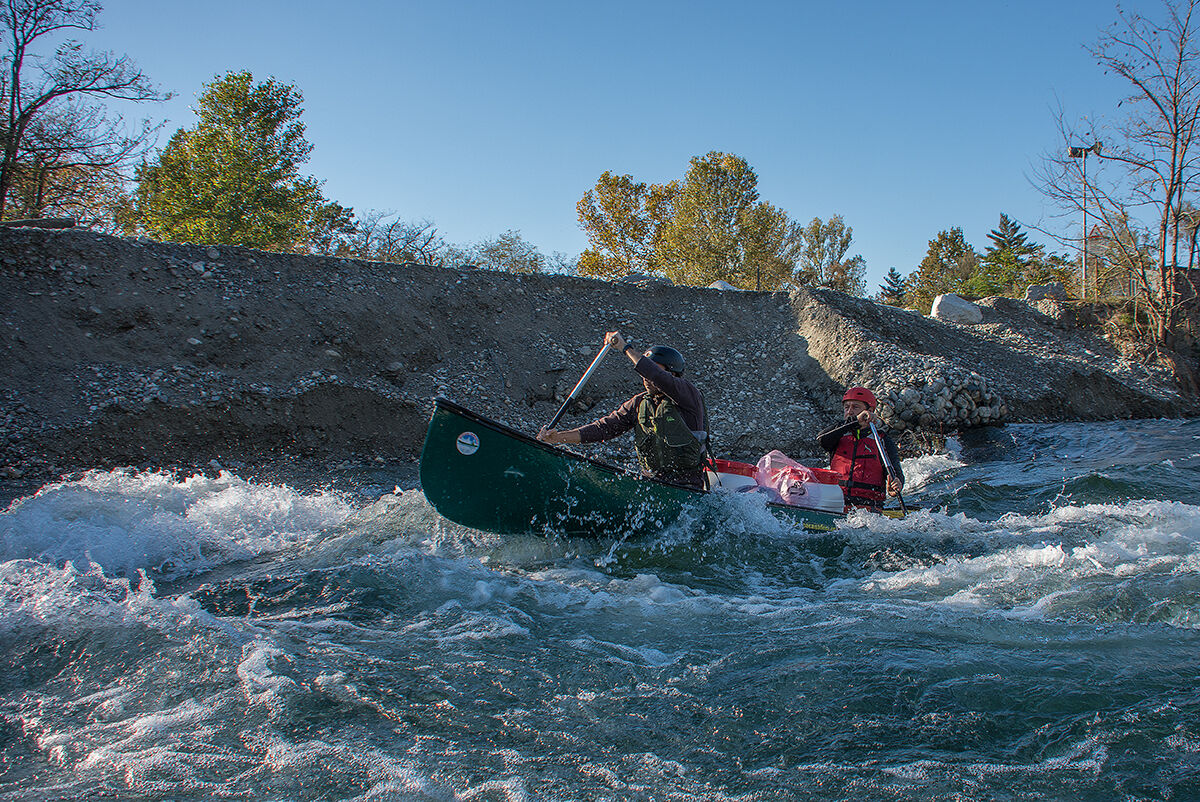 canoa canadese sul ticino