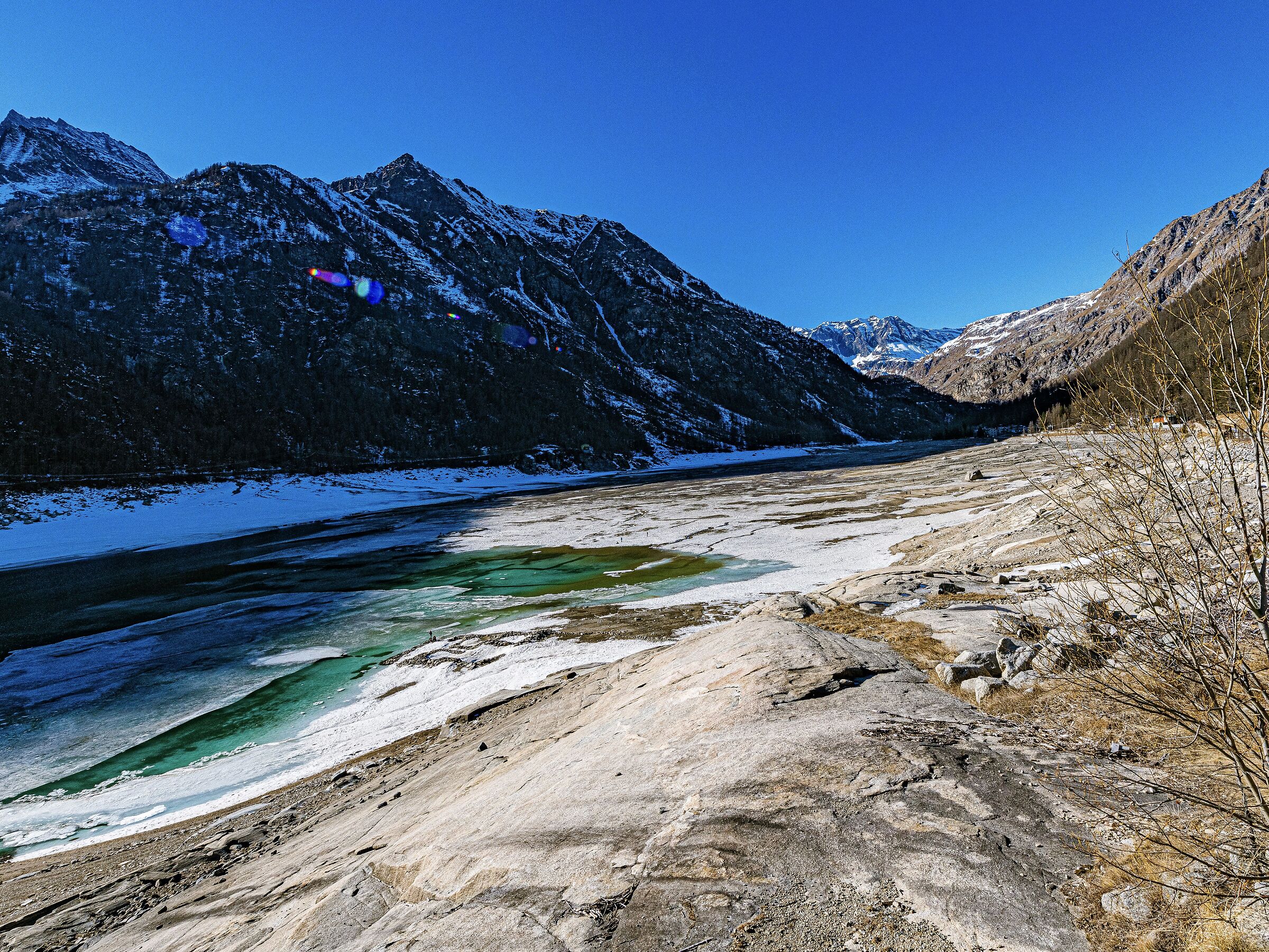 Ceresole Reale Lago Ghiacciato