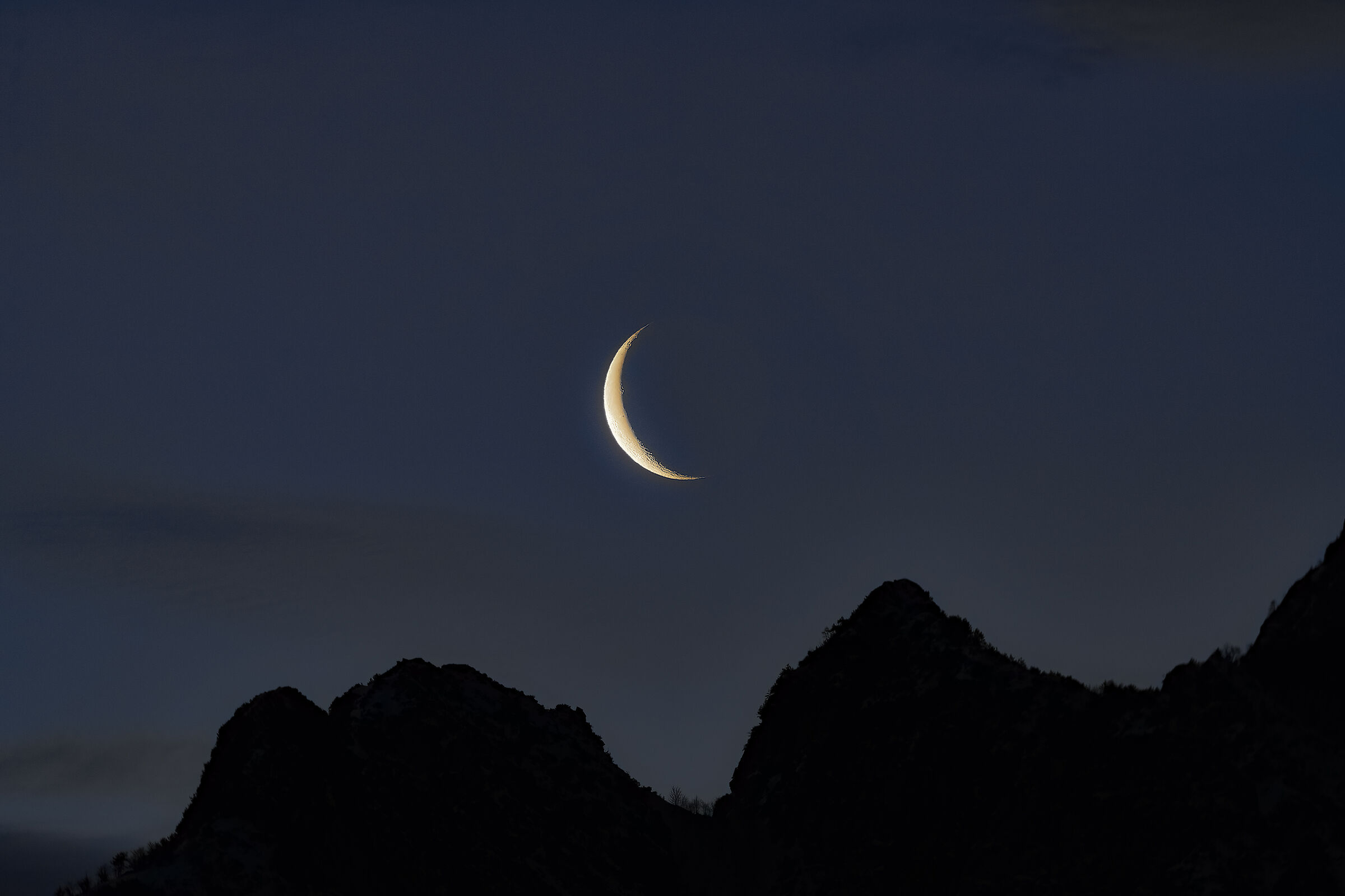 Crescent moon